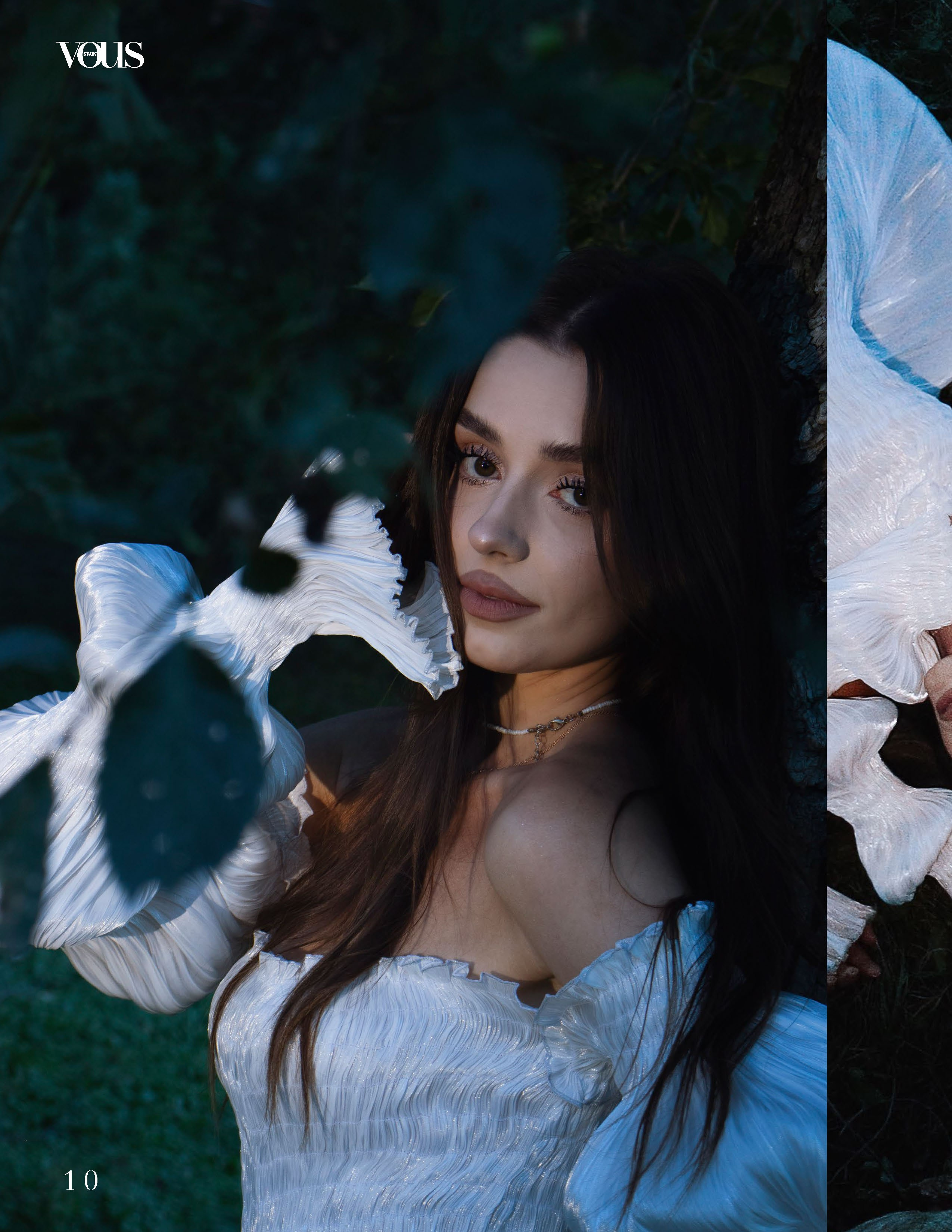 VOUS ROMANIA Magazine. 