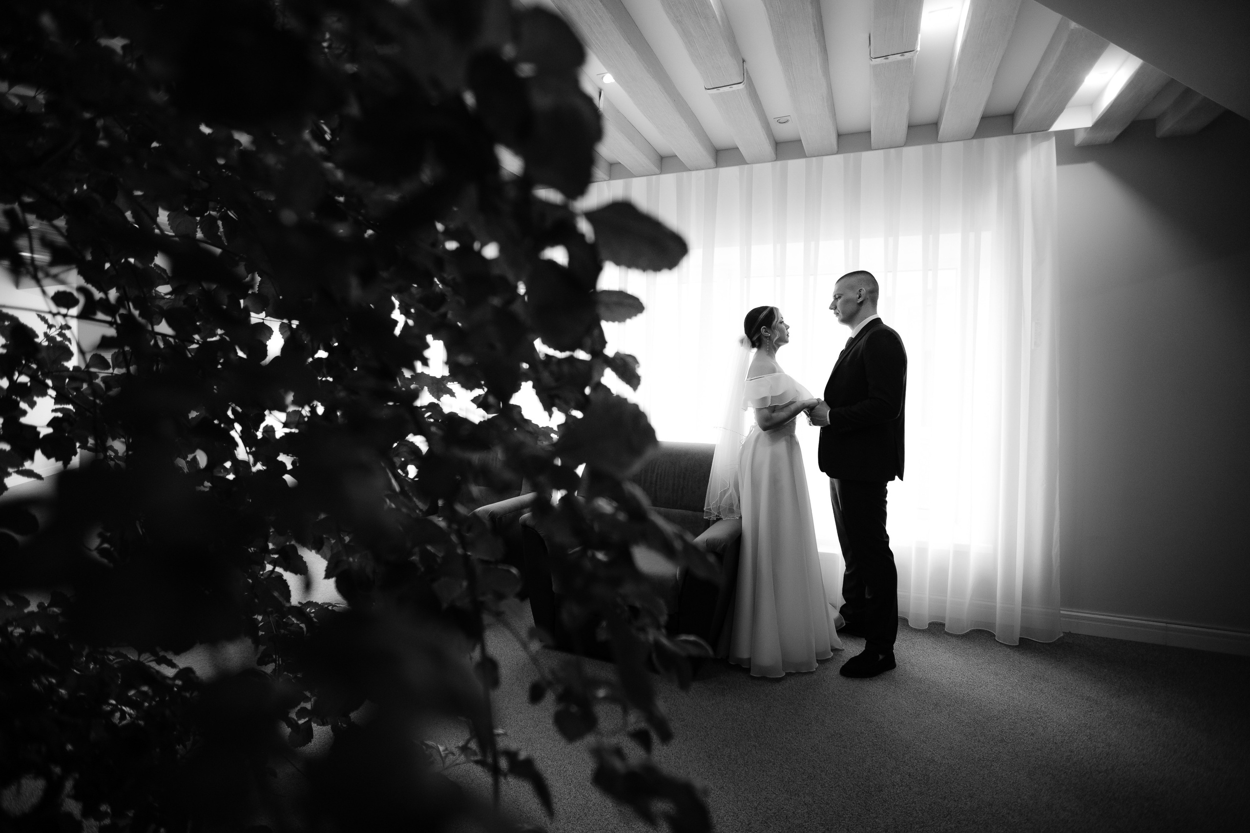 Вадим + Екатерина. Роман Урумбаев фотограф Нижневартовск