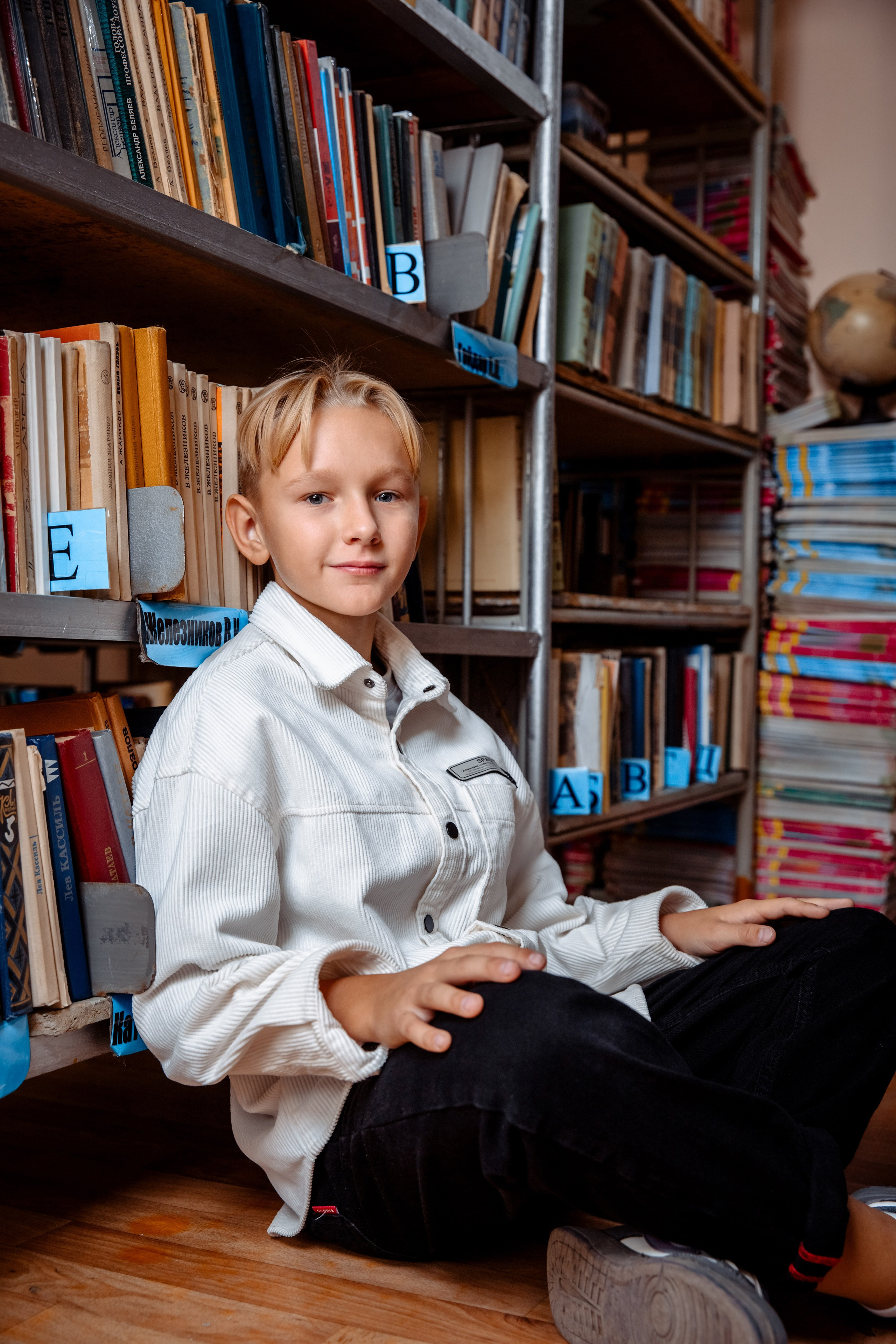 Начальные классы. Выпускные школьные фото­альбомы для школ и детских садов в Волгограде и Волжском