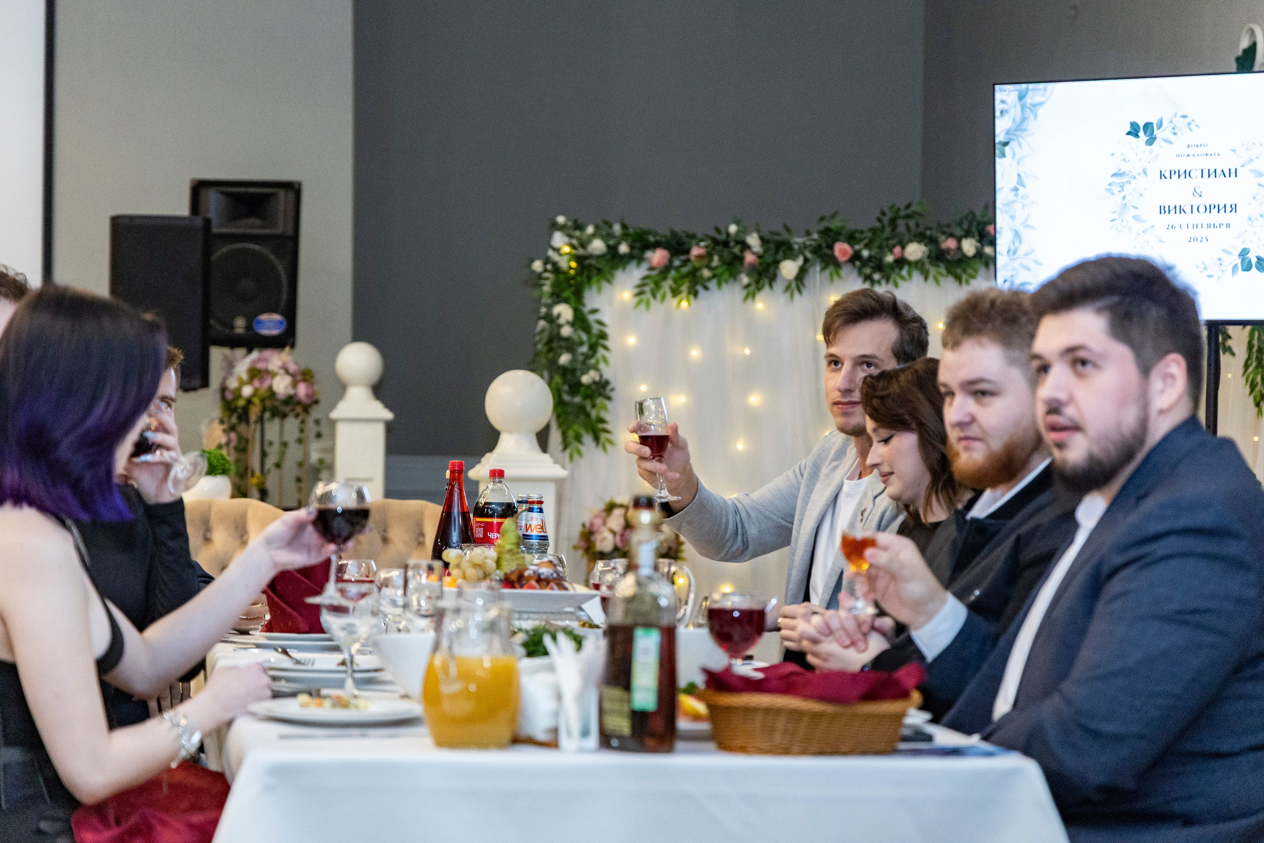 Свадебная фотосессия свадебный фотограф Татьяна Марсуверских свадебная фотопрогулка Москва Жуковский. Фотограф для маркетплейсов, фотоуслуги в Жуковском Татьяна Марсуверских