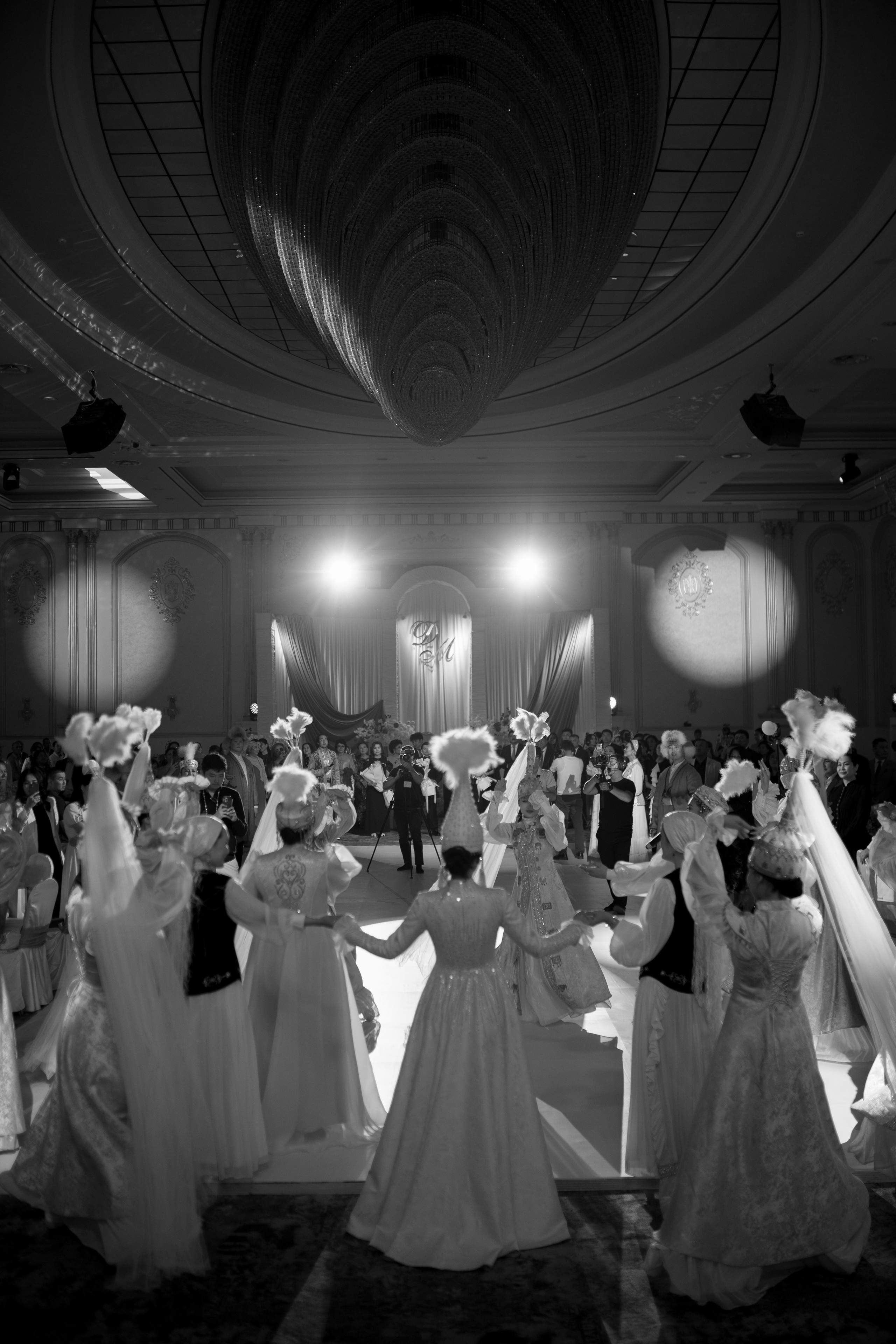 Maral — Qyz uzatu. Wedding and Love story Photographer