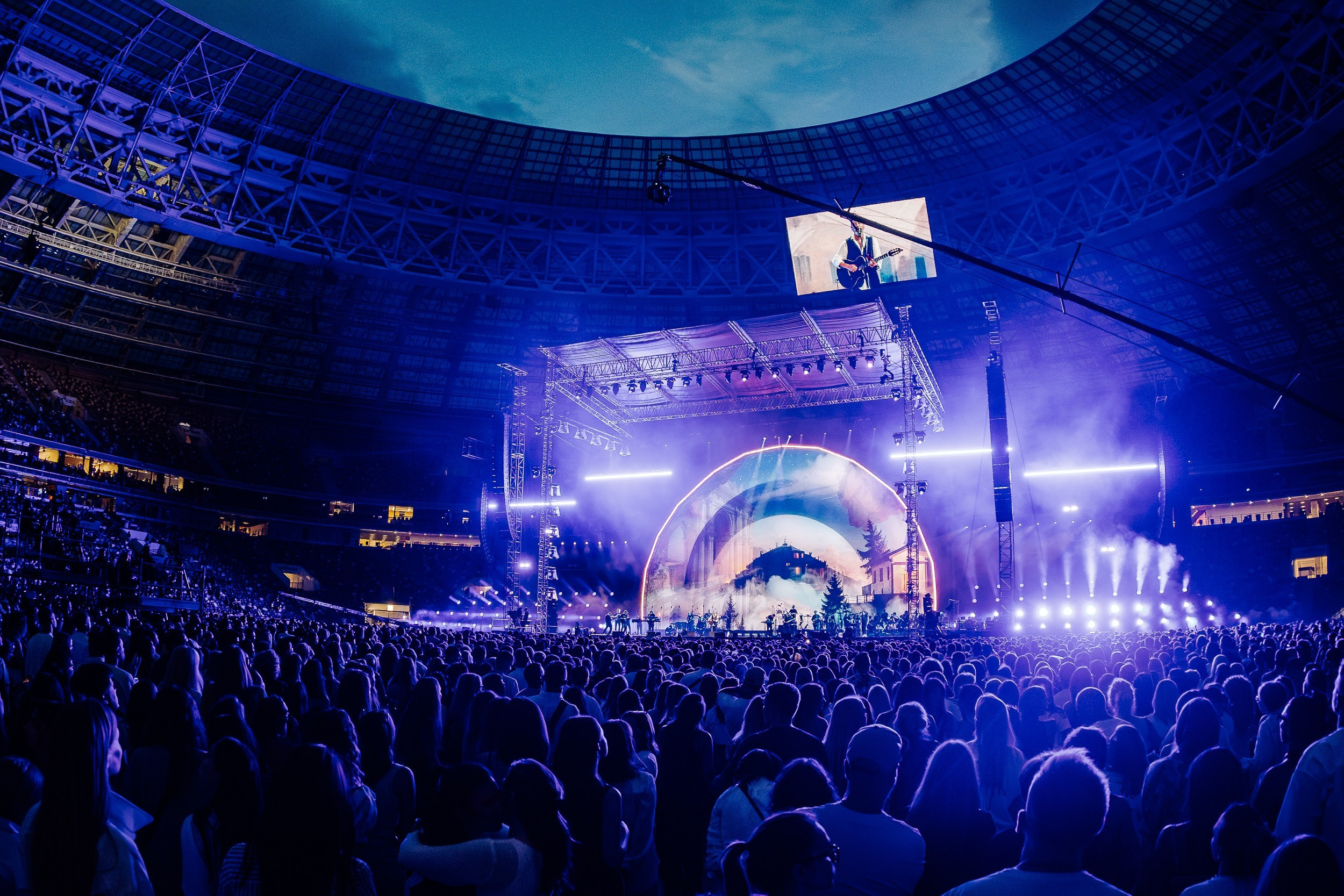 LEONID AGUTIN | MOSCOW | 2024. OOPS TEAM