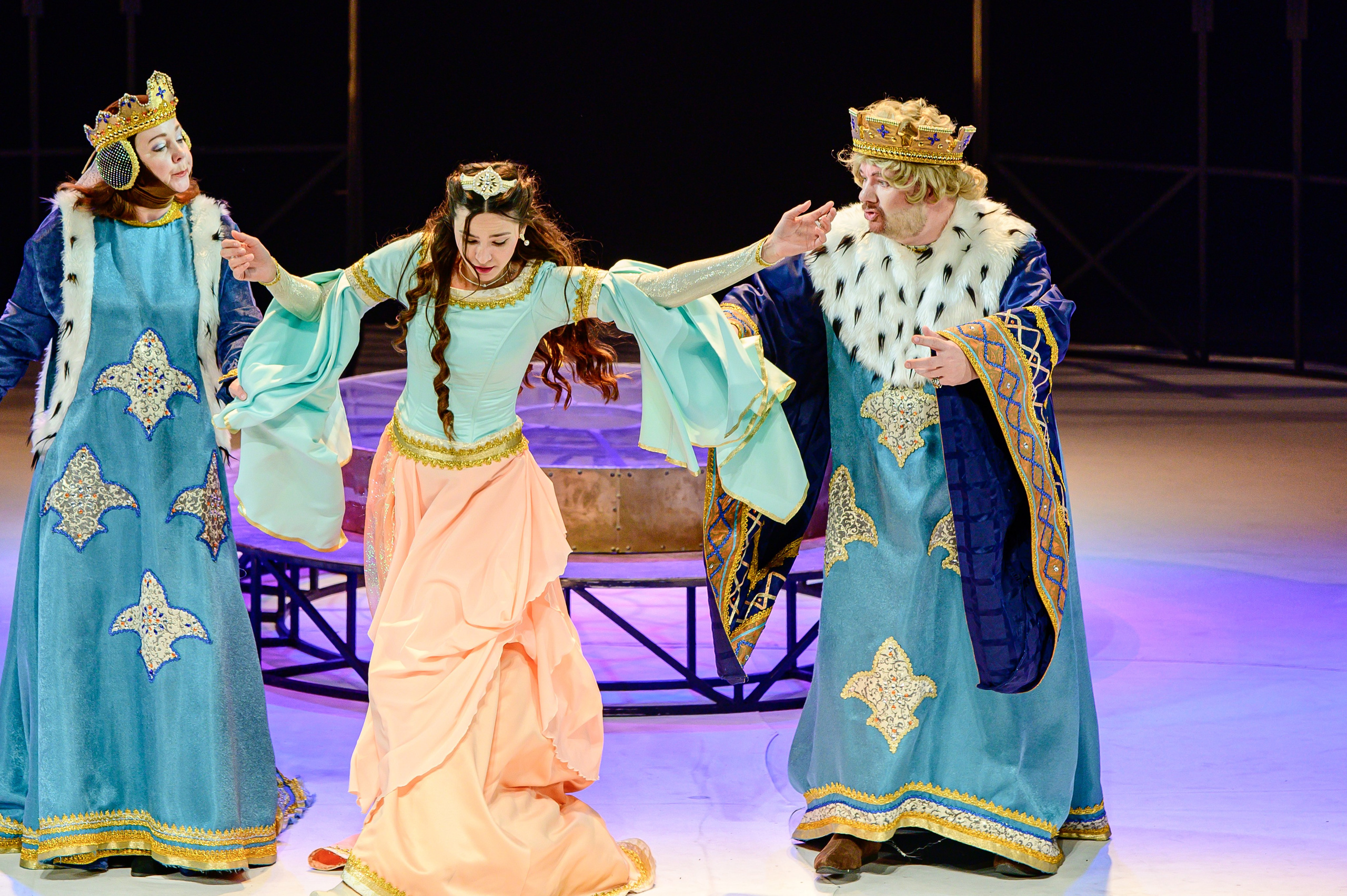 Детский спектакль @bgm_teatr «Спящая красавица ". Фотоуслуги, услуги фотографа, фотографирование важных событий