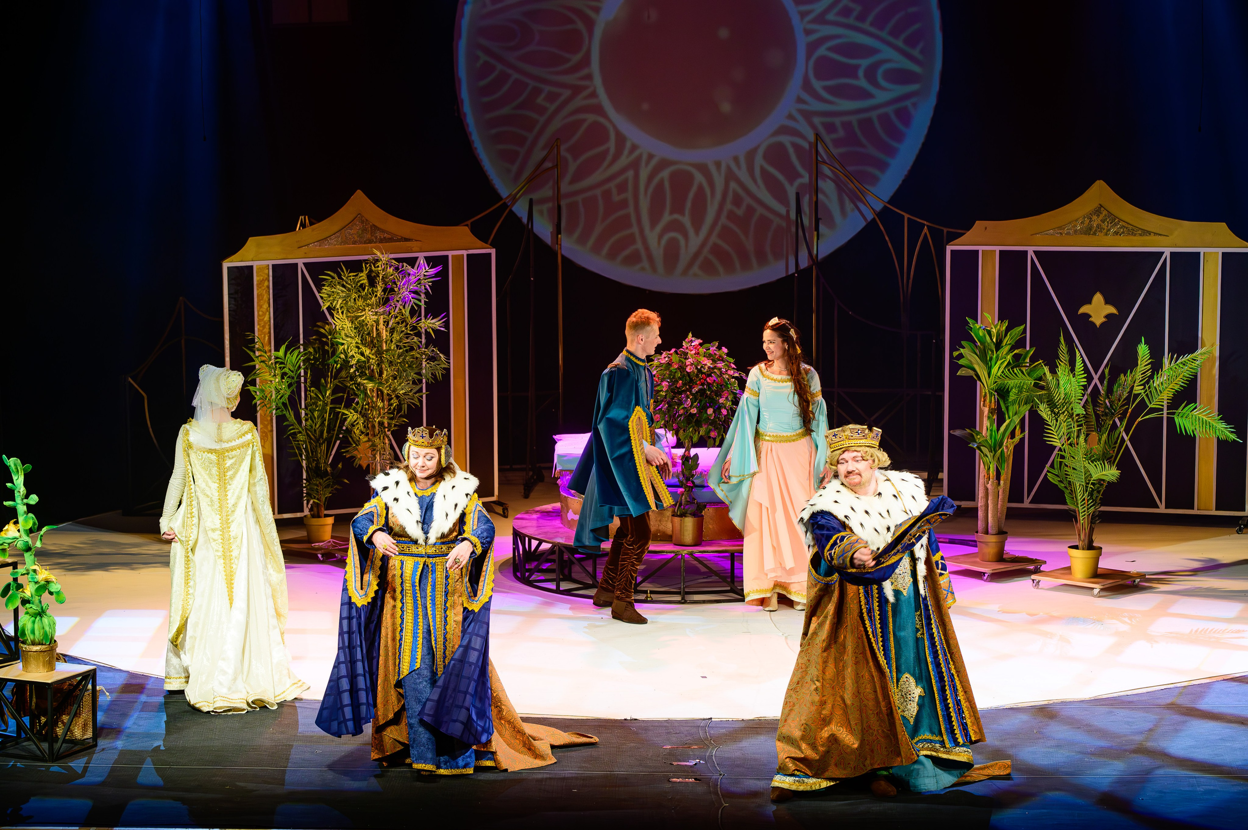 Детский спектакль @bgm_teatr «Спящая красавица ". Фотоуслуги, услуги фотографа, фотографирование важных событий