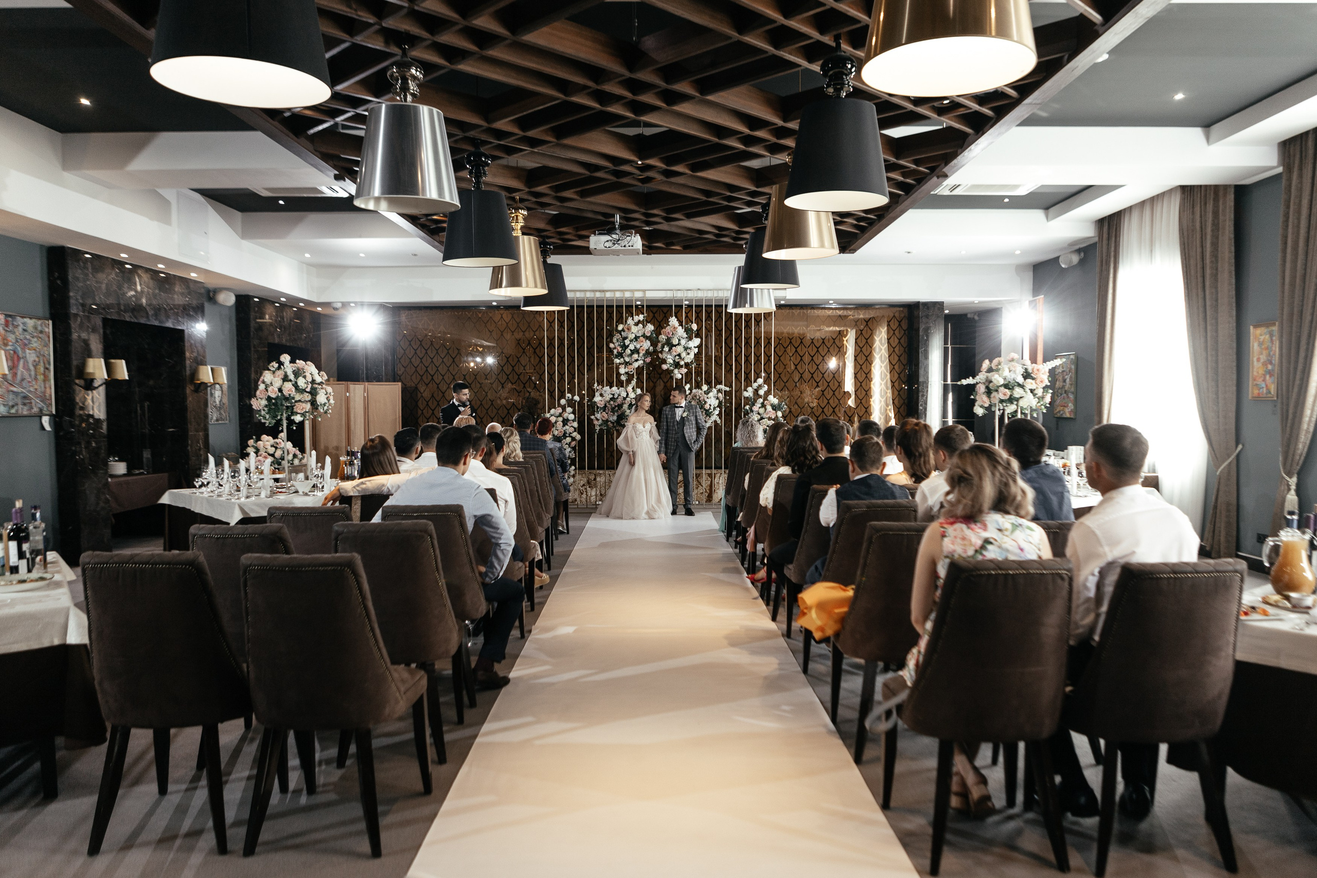 Свадебный фотограф Уфа — Руслан ГабдлисламовЖивые эмоции, красивые кадры, воспоминания на всю жизнь.Работаю по всей Республике Башкортоста. Свадебный фотограф Уфа Руслан Габдлисламов