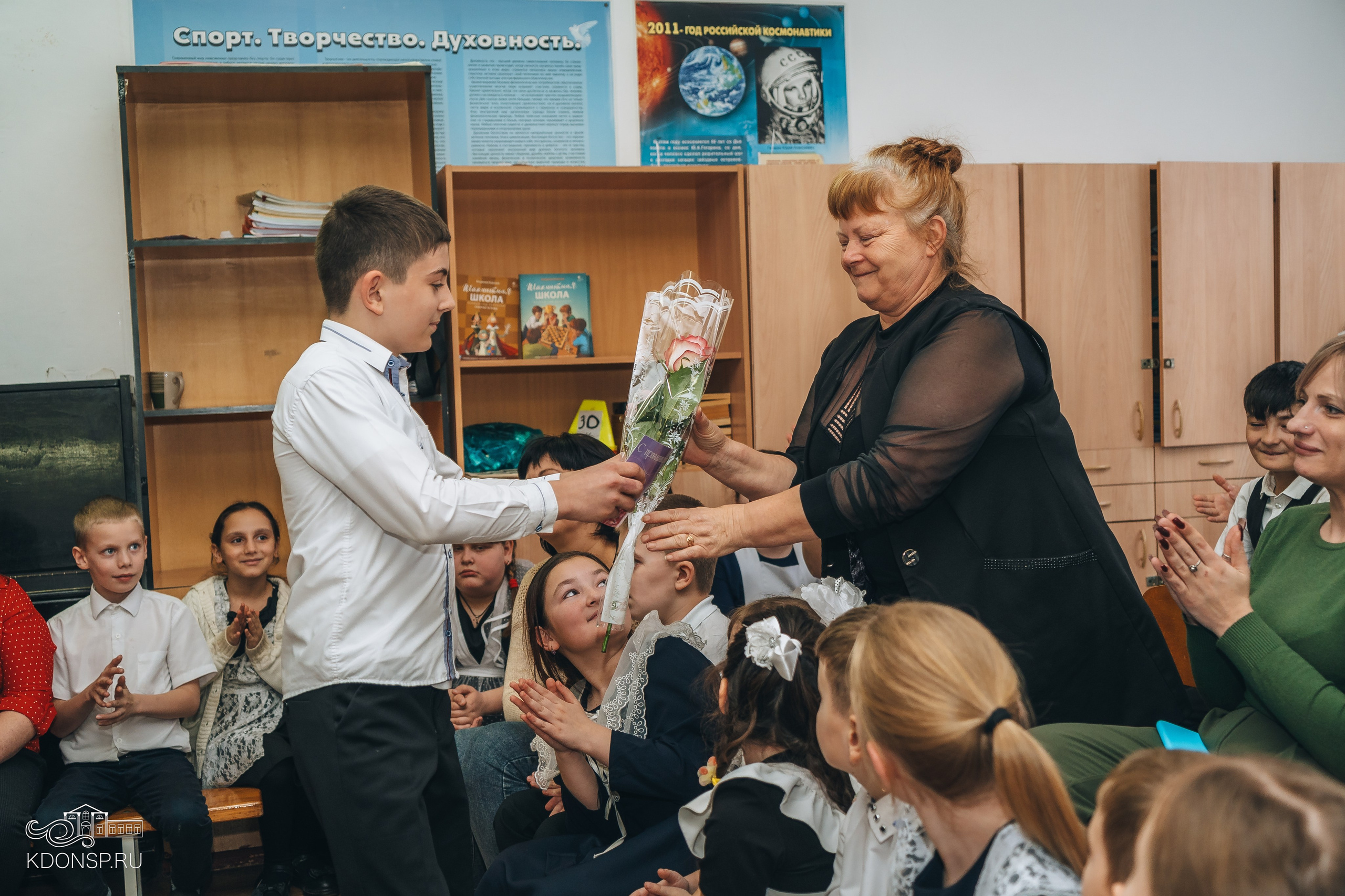 В преддверии праздника весны. Новотитаровский Дом культуры