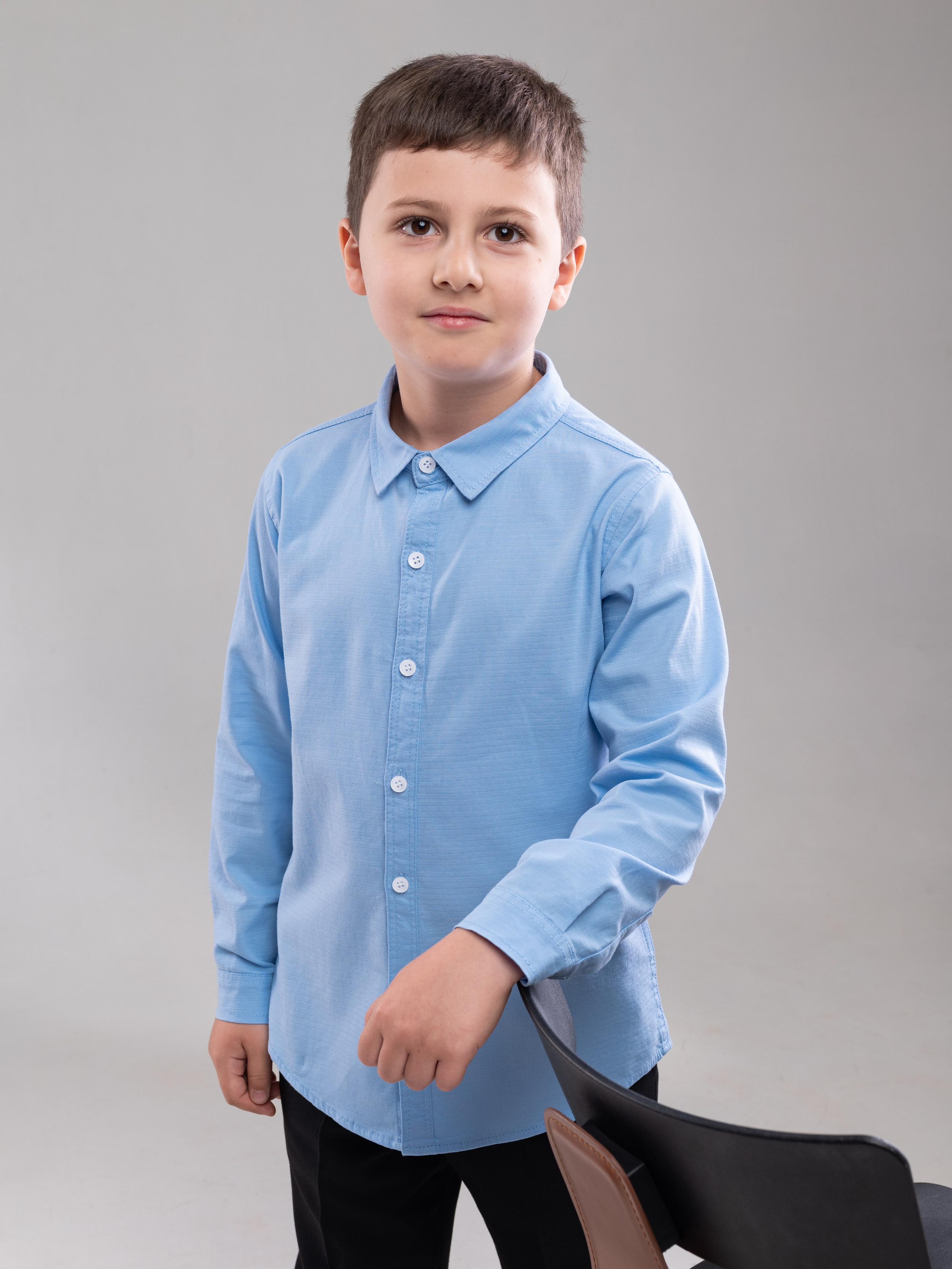 Рубашки на мальчиков. Предметный фотограф, фото для маркетплейсов Пятигорск, КМВ