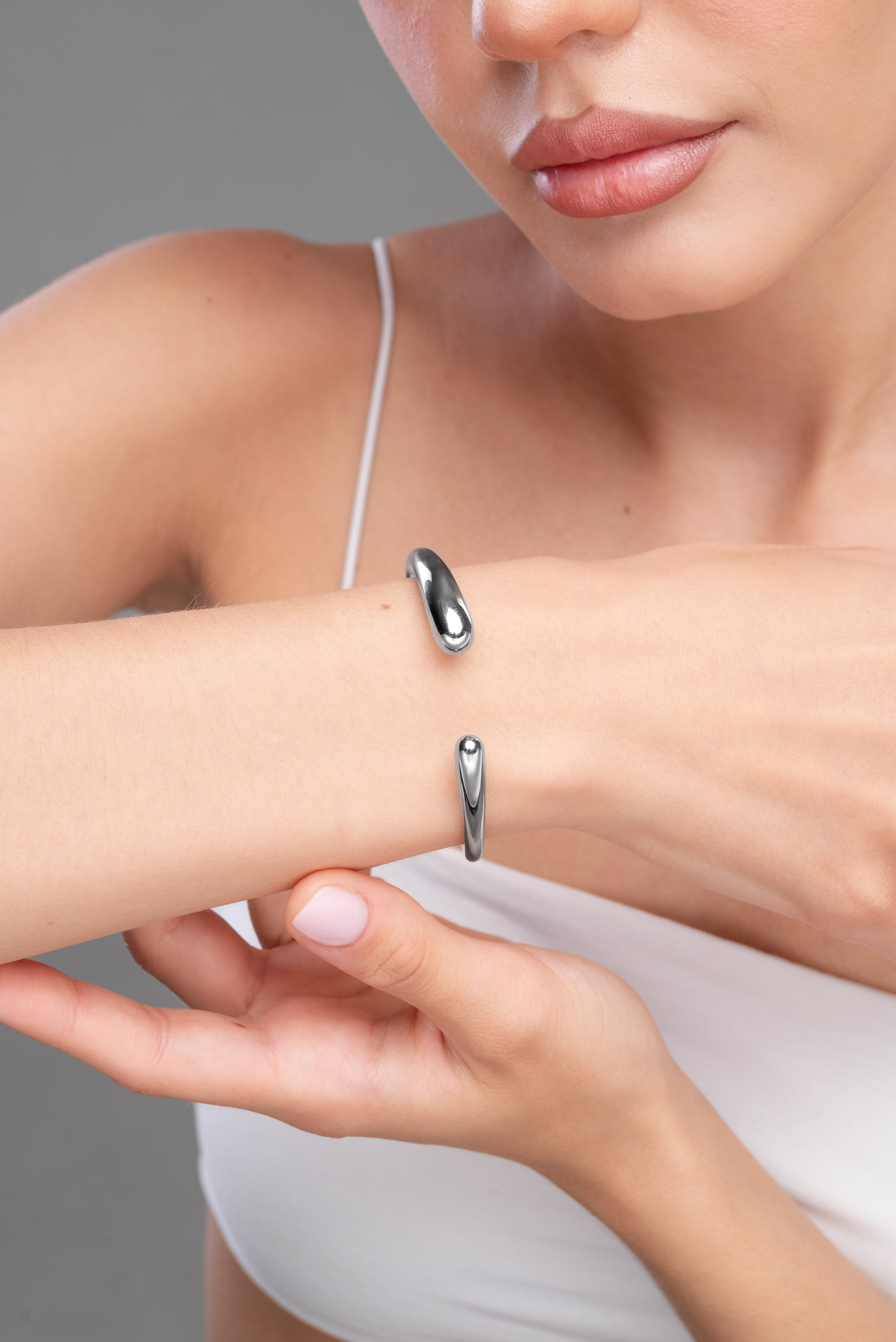 Бренд украшений. Предметный фотограф, фото для маркетплейсов Пятигорск, КМВ