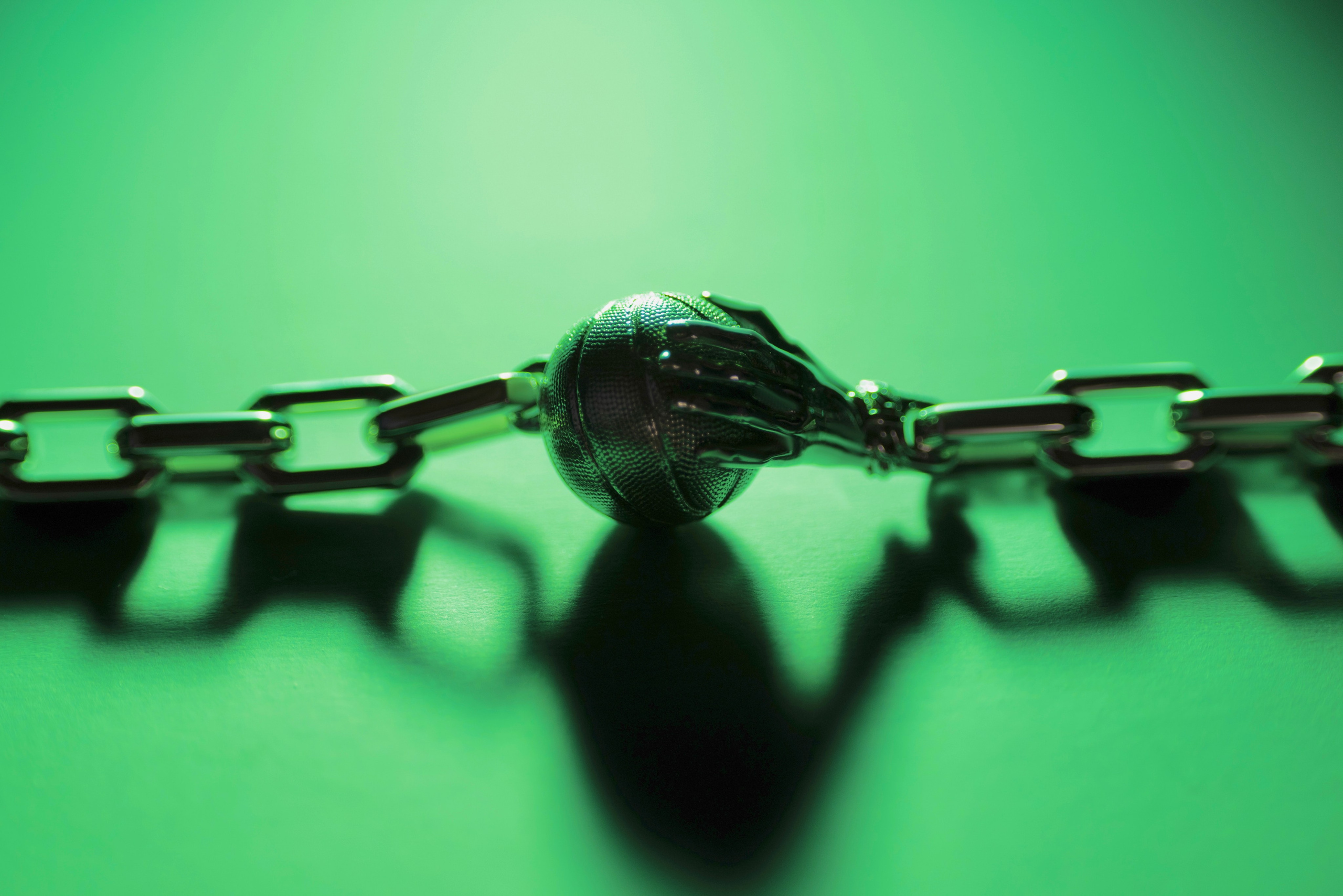 Mozi J х Media Basket. Photographer. Producer. Retoucher