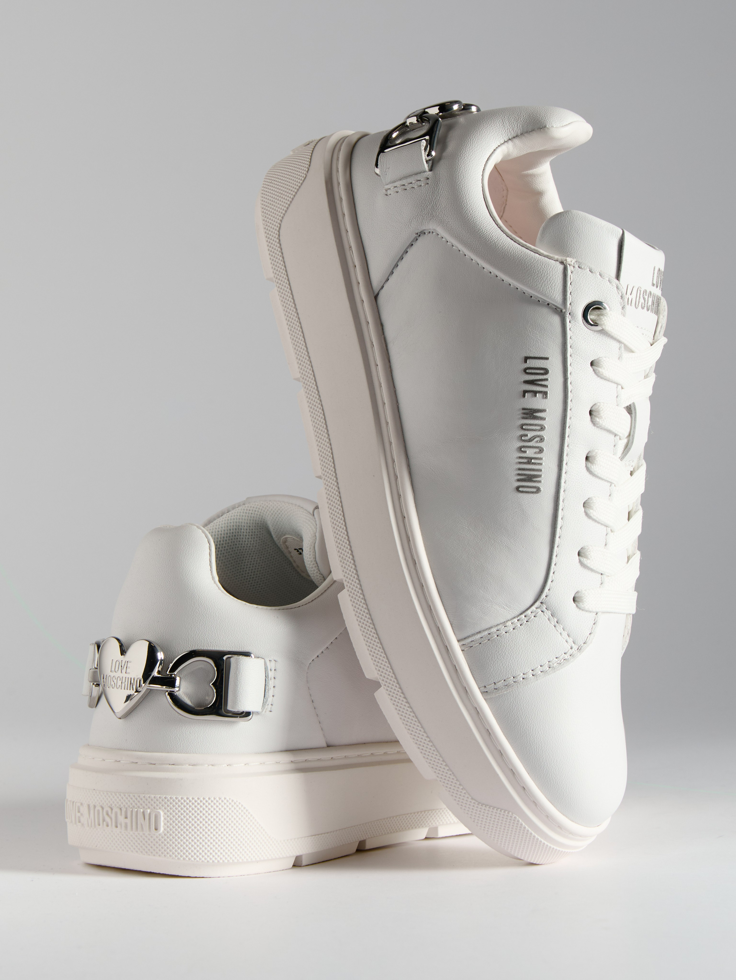 Предметный фотограф в Москве Евгений Шубин