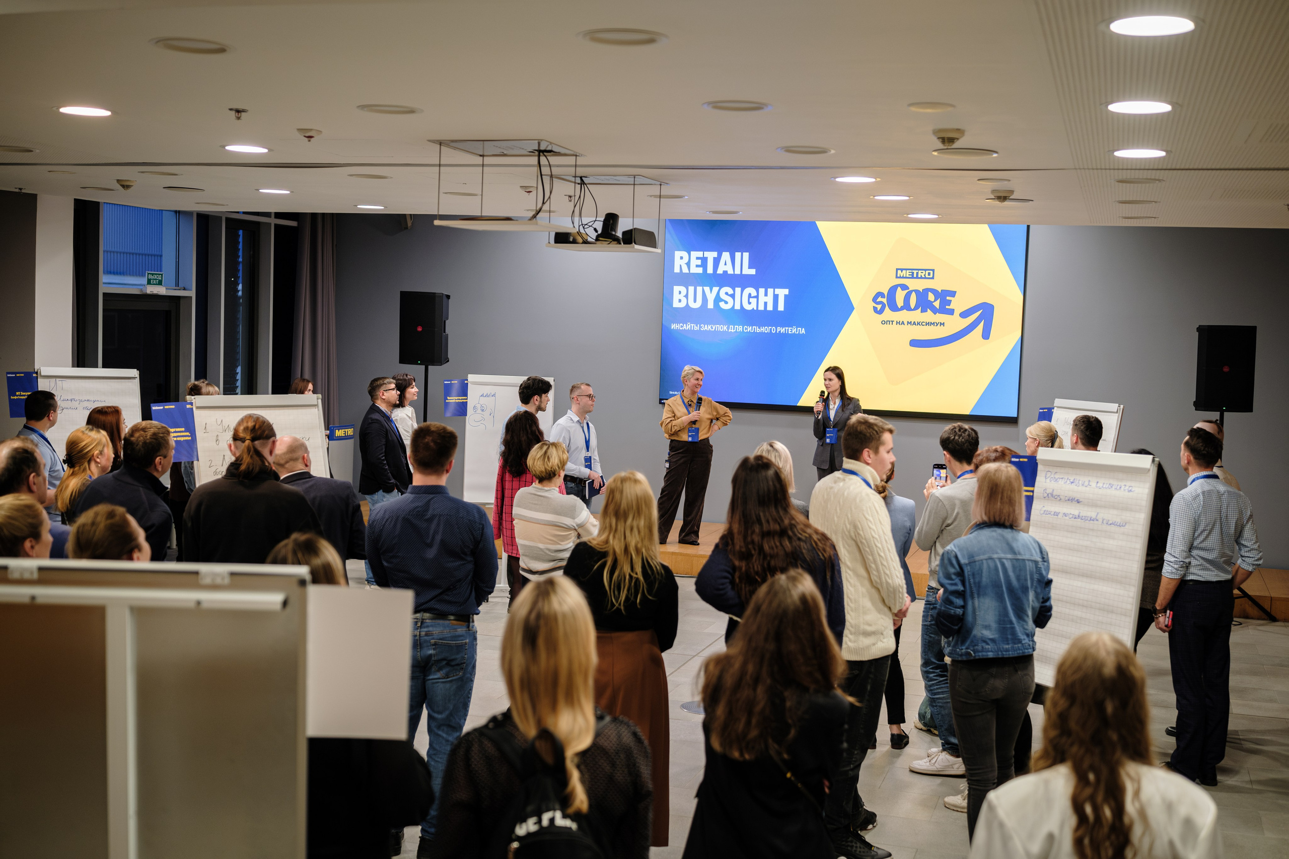 METRO. Репортажный и портретный фотограф в Москве Илья Спиридонов