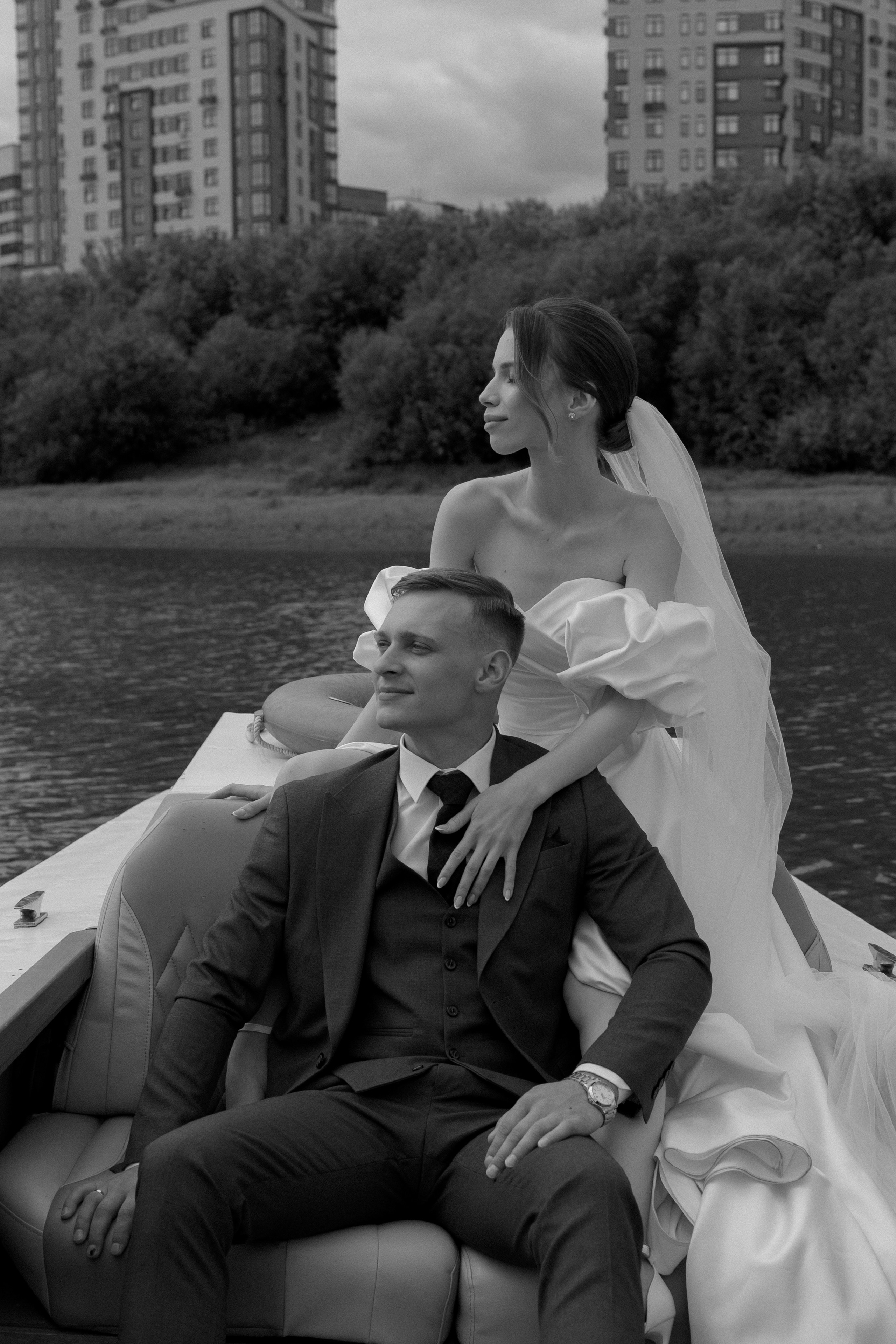 ЭМОЦИИ В КАЖДОМ СНИМКЕ