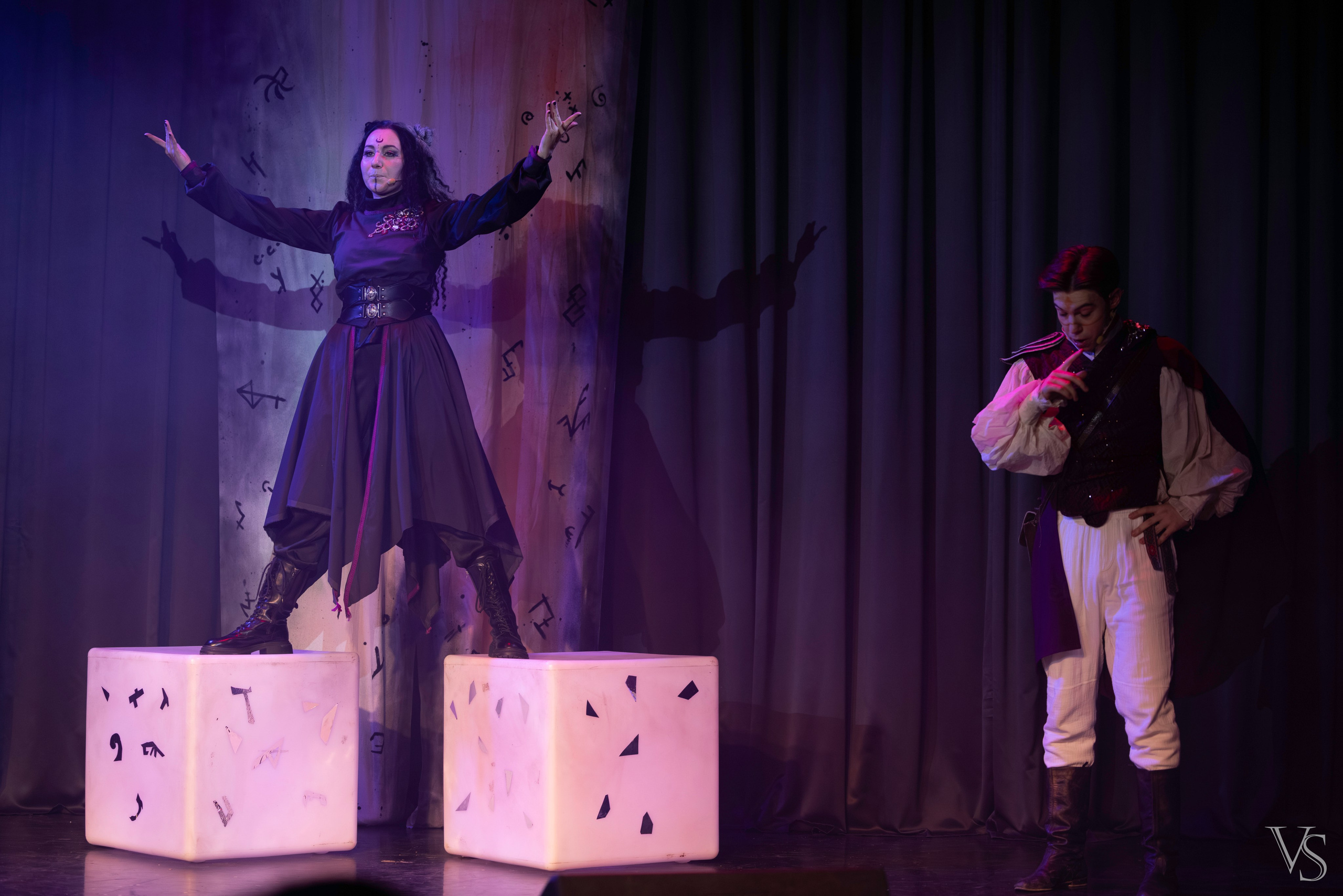 Книга стихий 25.01. Фотограф Виктор Степанов