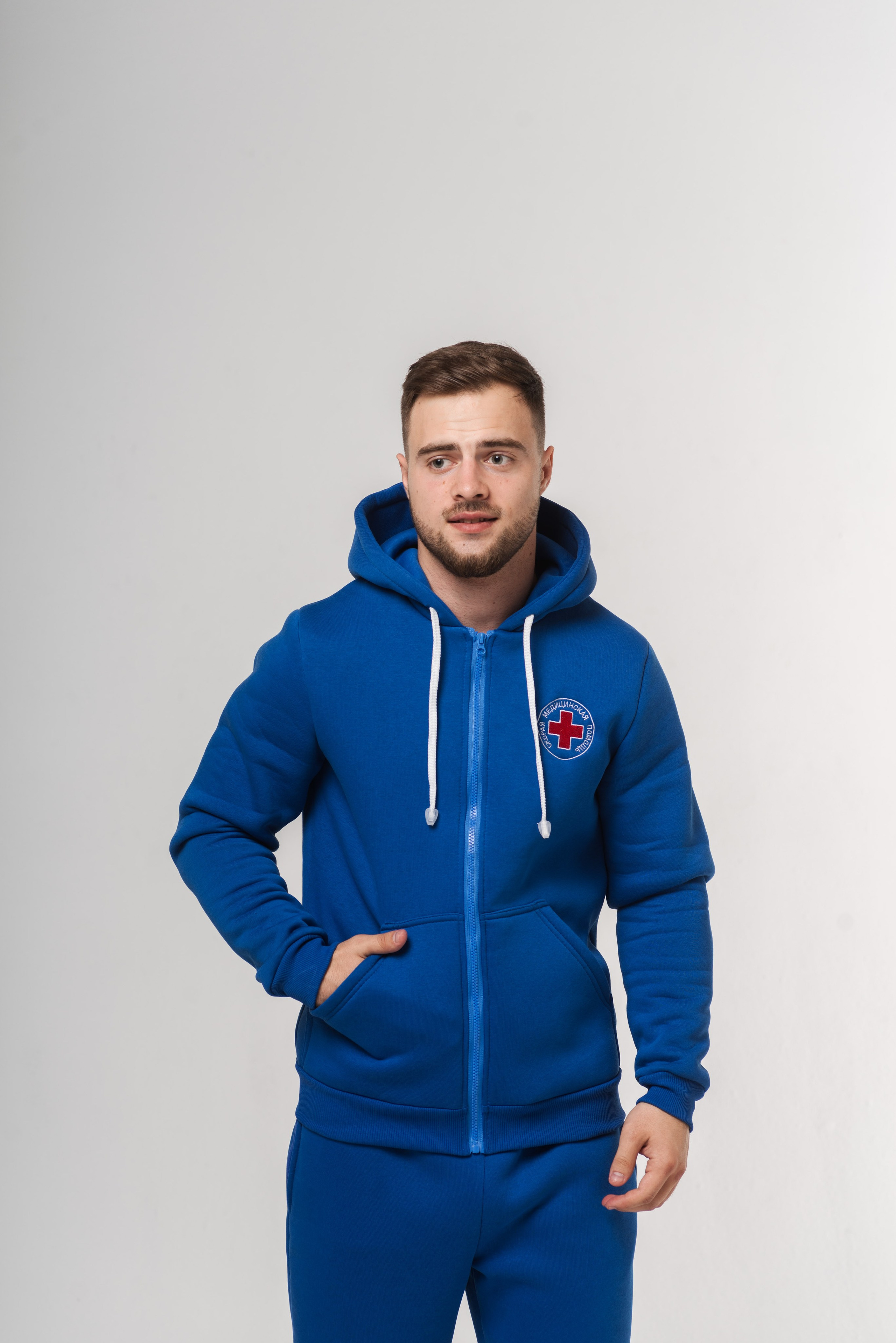 Дмитрий, 171 см, 46-48 р-р. KED Production — продакшн из СПб. Создаём фото, видео и контент, который помогает брендам и селлерам продавать больше