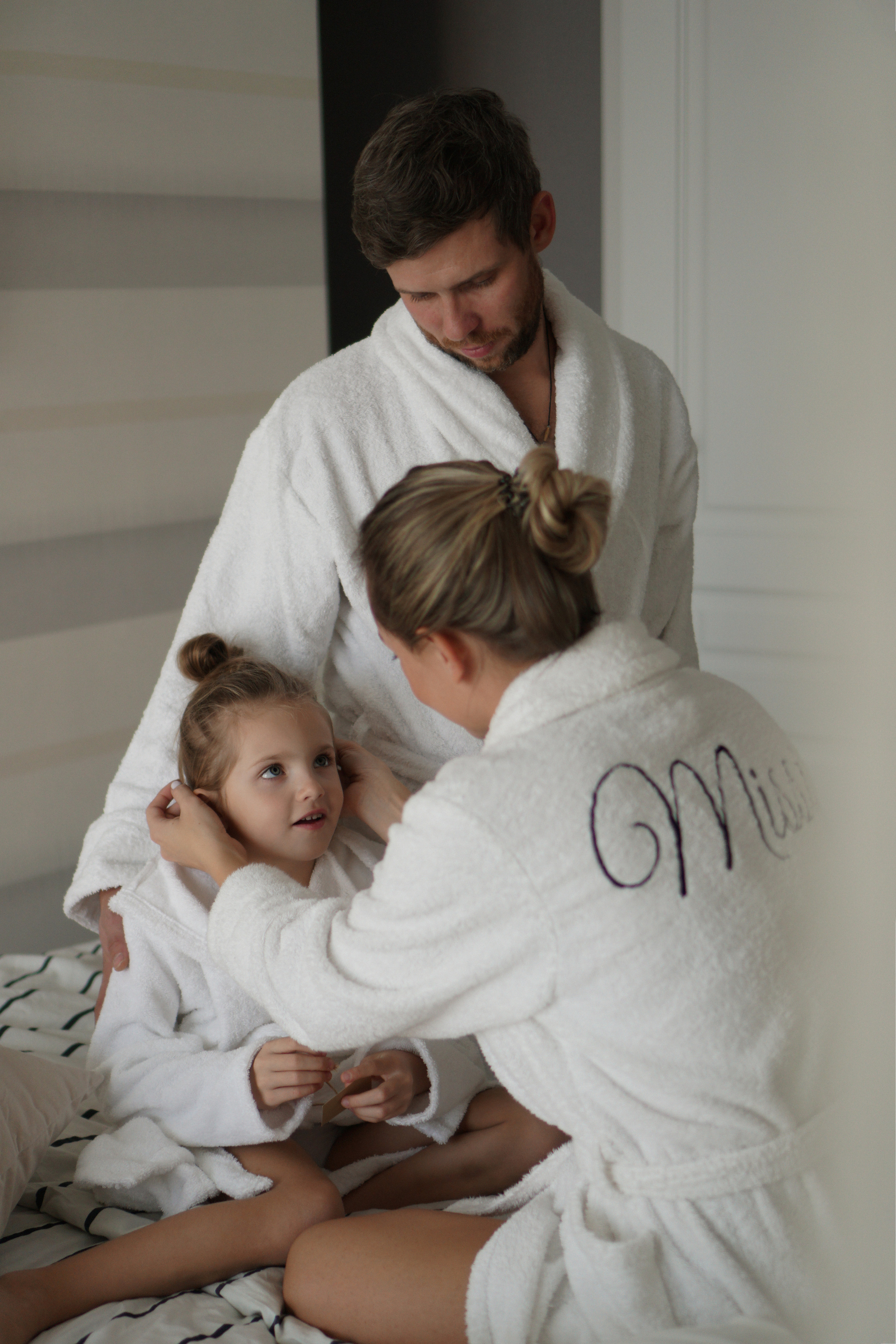 Костя, Таня и Лизи. Главная