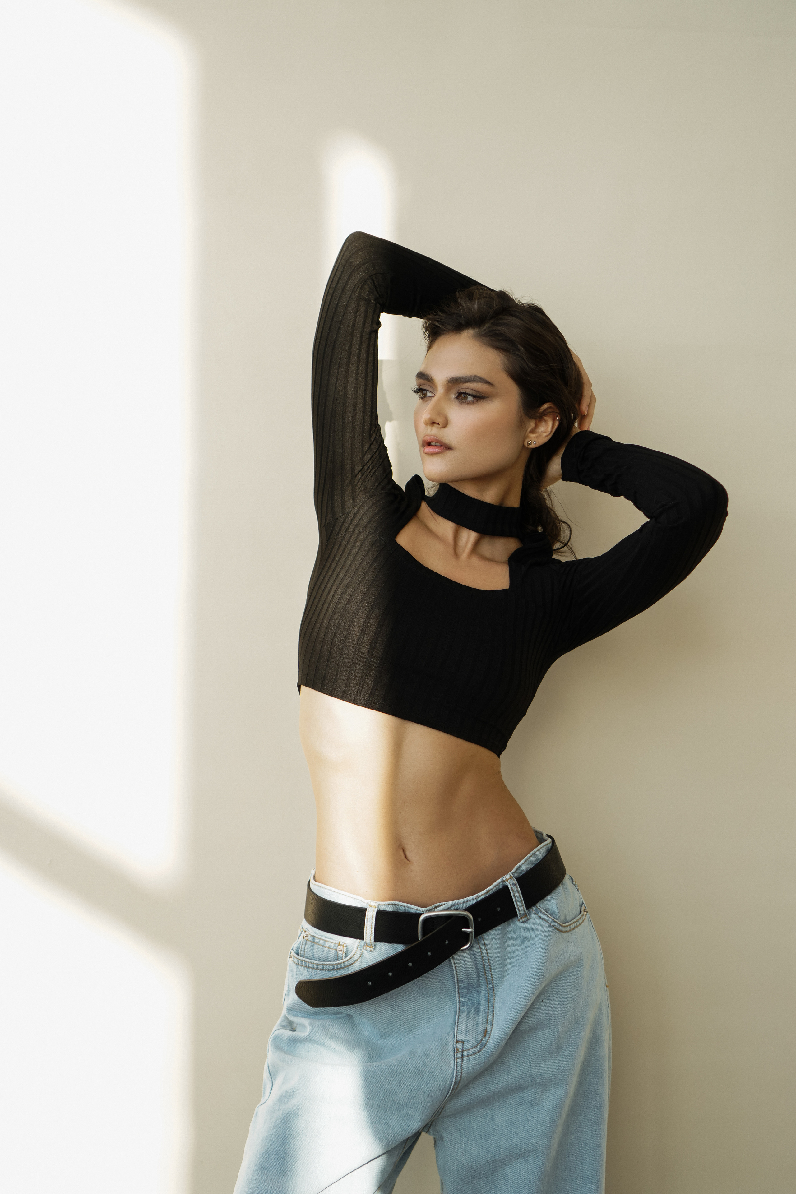 Яна. Главная