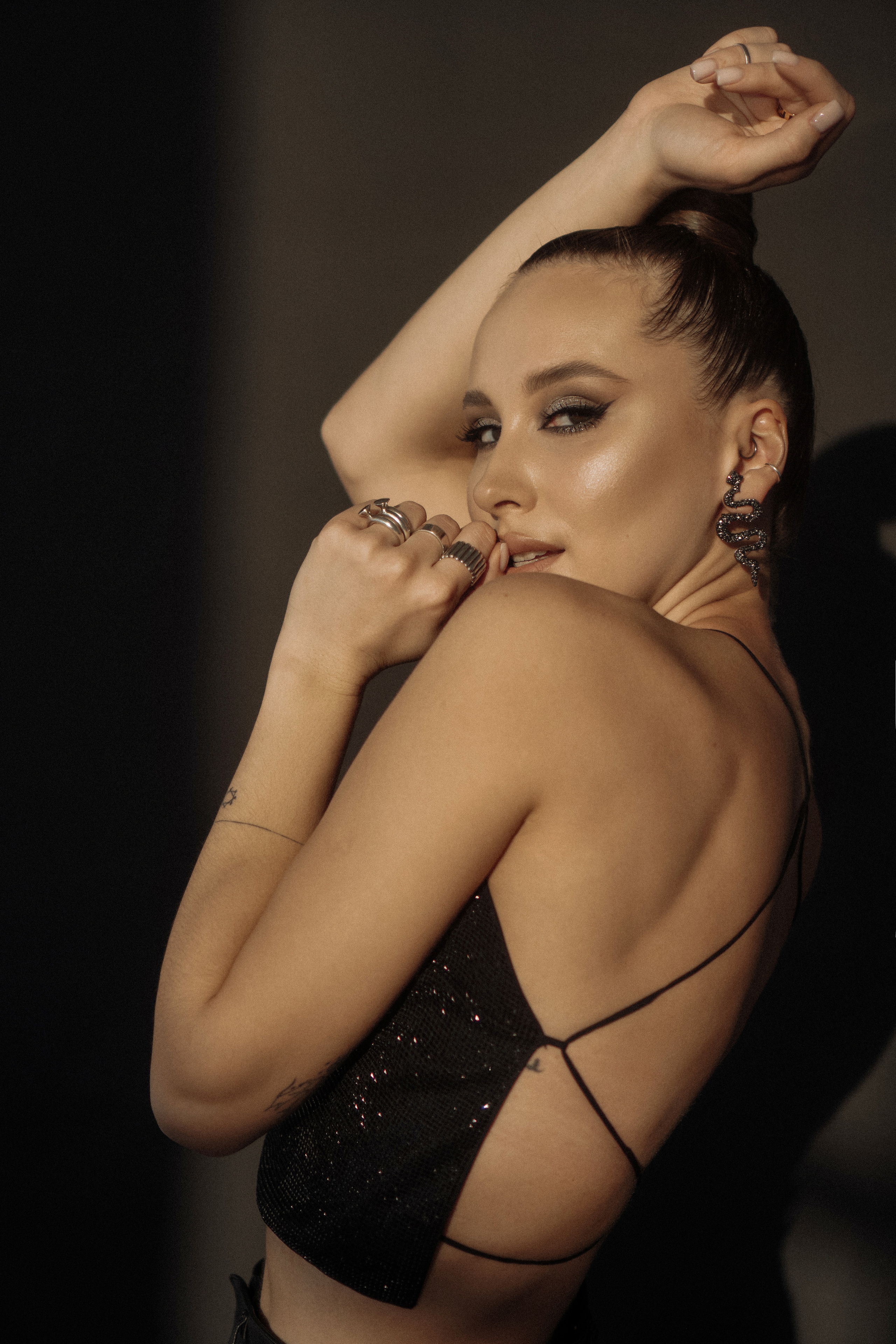 Карина. Главная