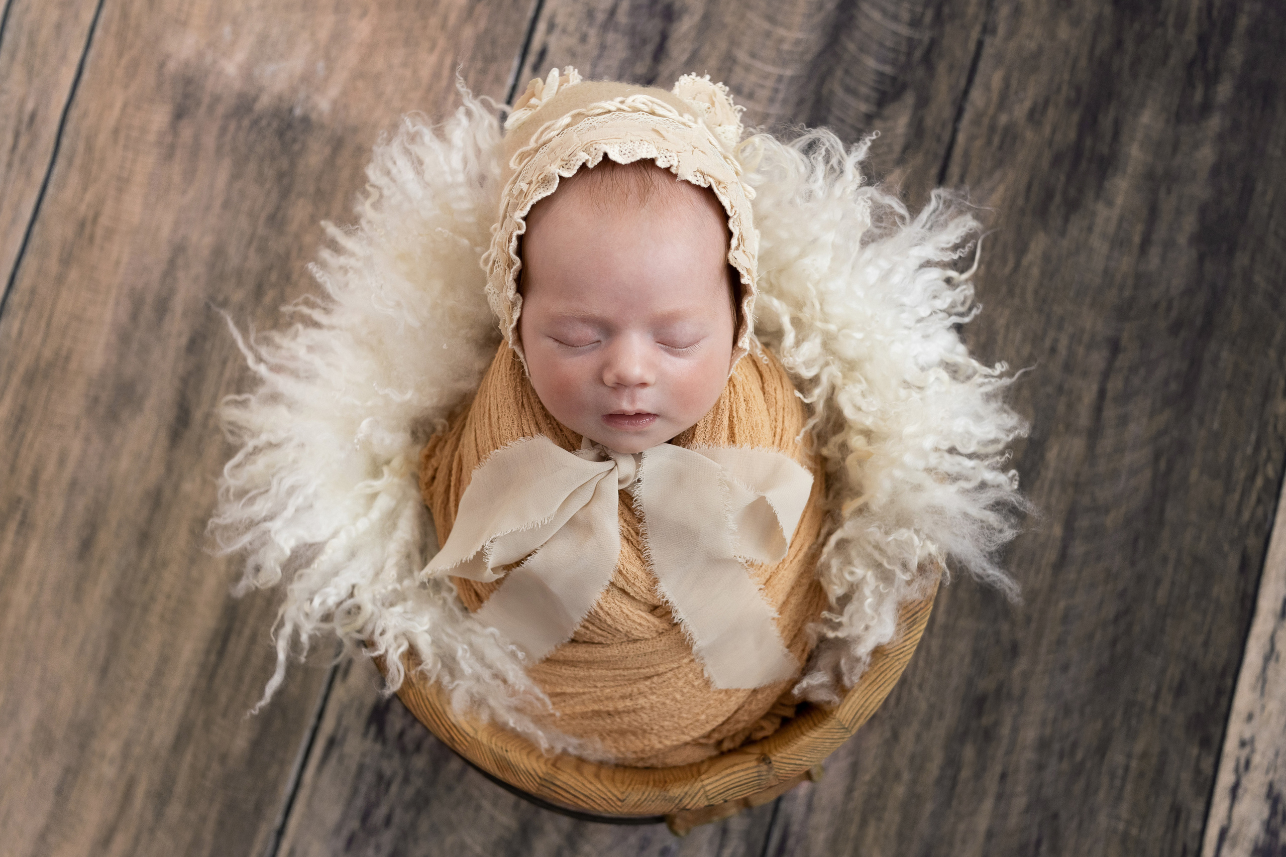 Съемка новорожденных Старый Оскол. Семейный фотограф и новорожденных в Старом Осколе Анна Старкова,