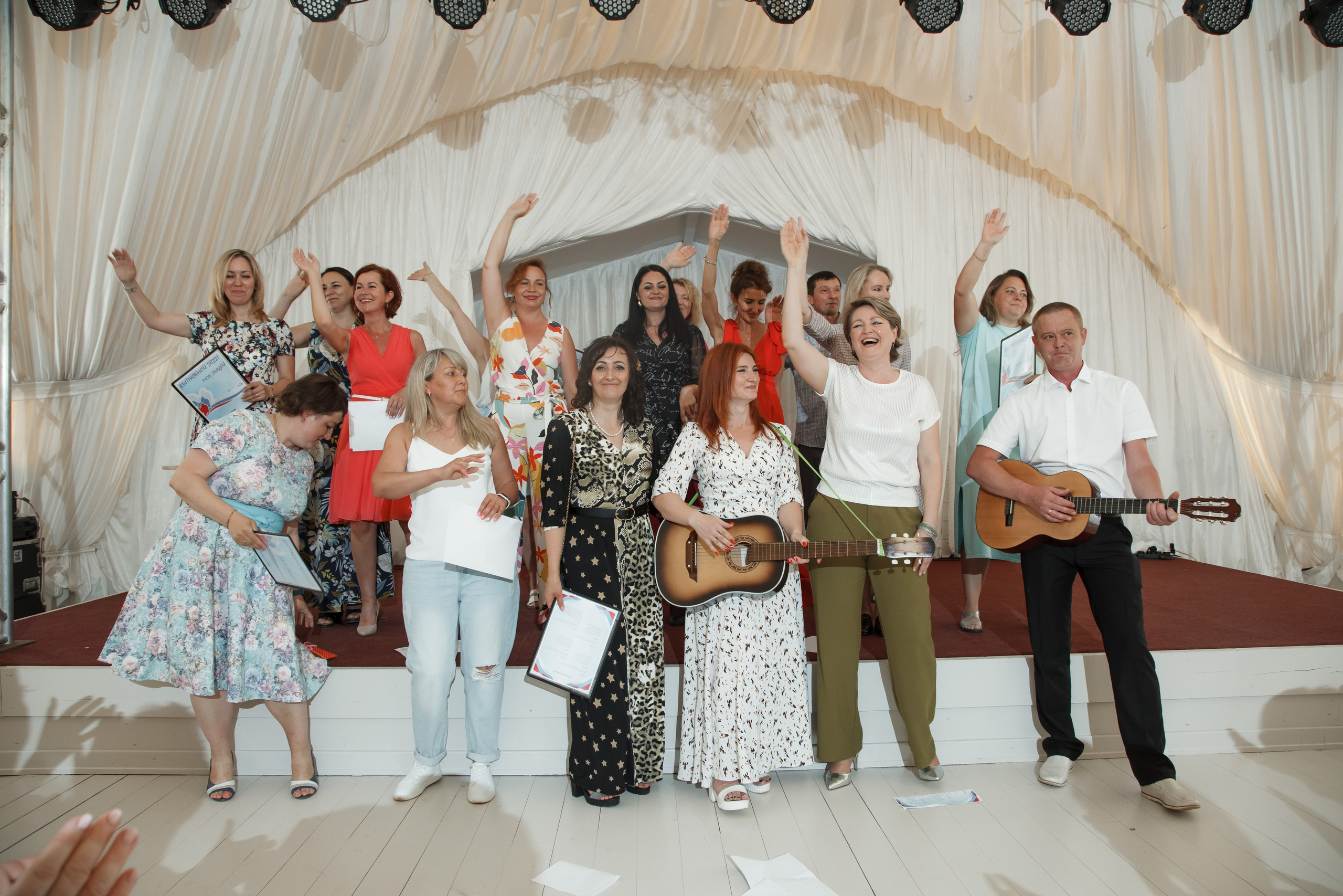 Выпускной, шатер в усадьбе «Гребнево». Свадебный и репортажный фотограф (Москва, Королев и другие)