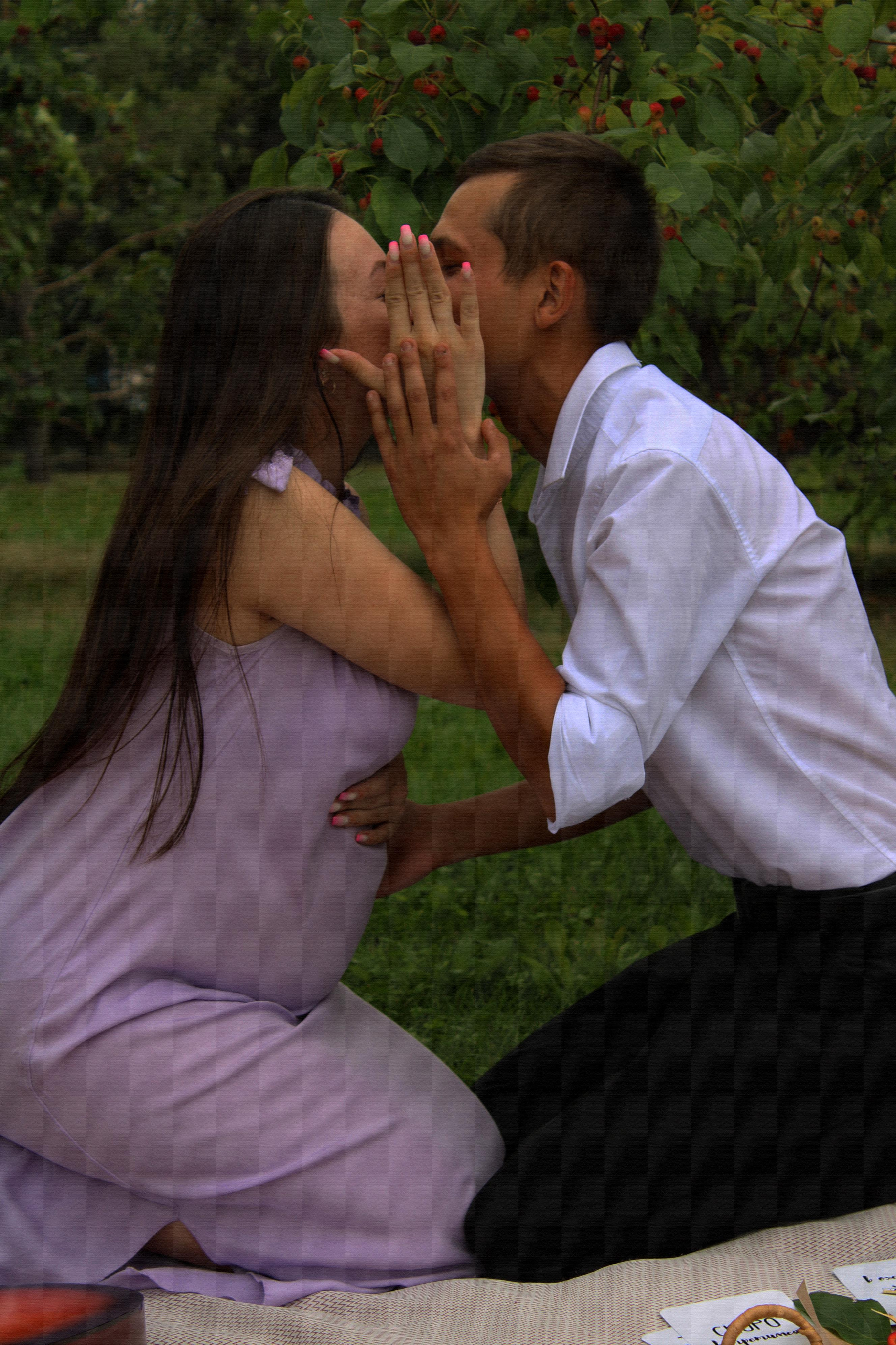 Диля и Айнур. Фотограф Элла Ефимова