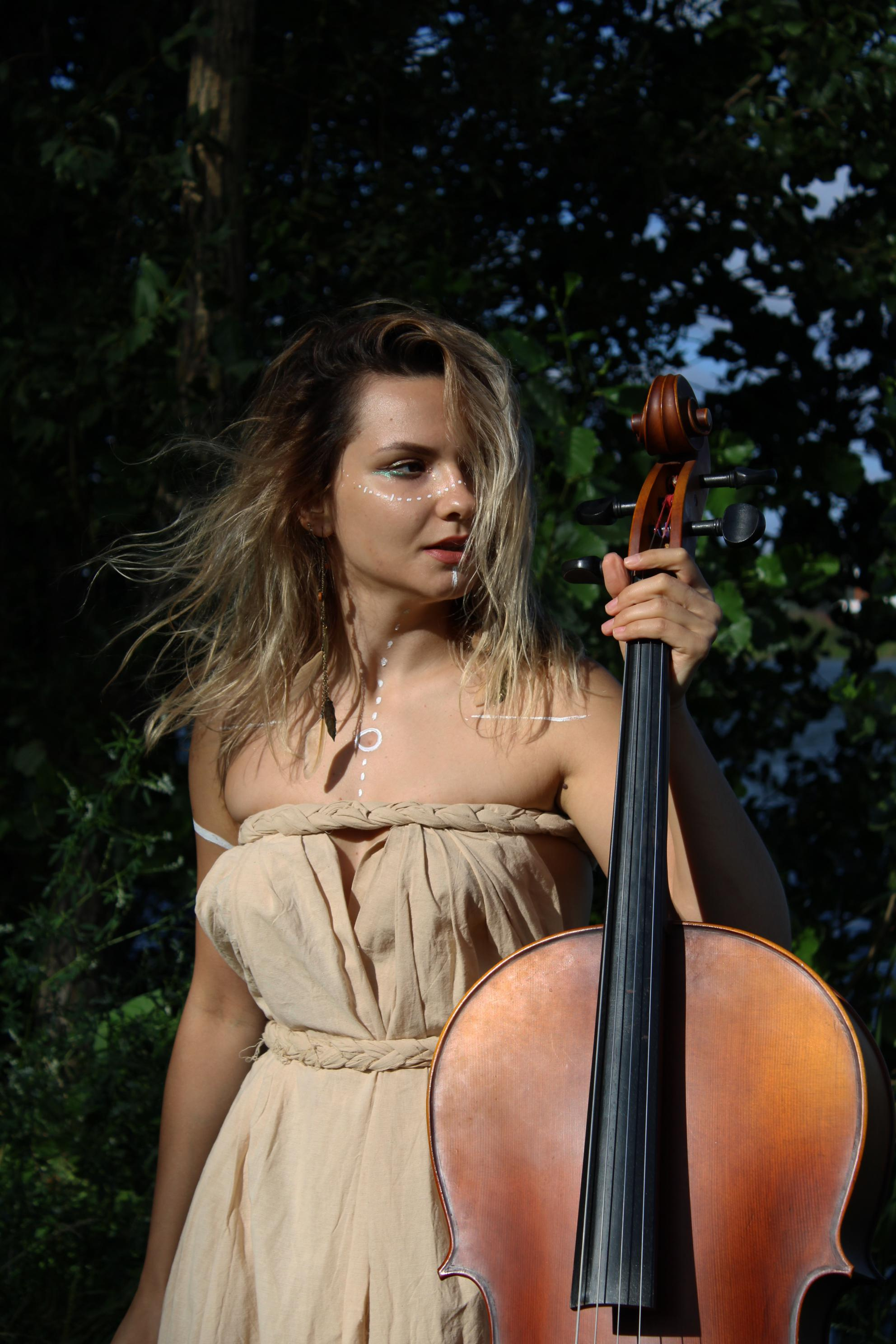 ЕВГЕНИЯ. Фотограф Элла Ефимова