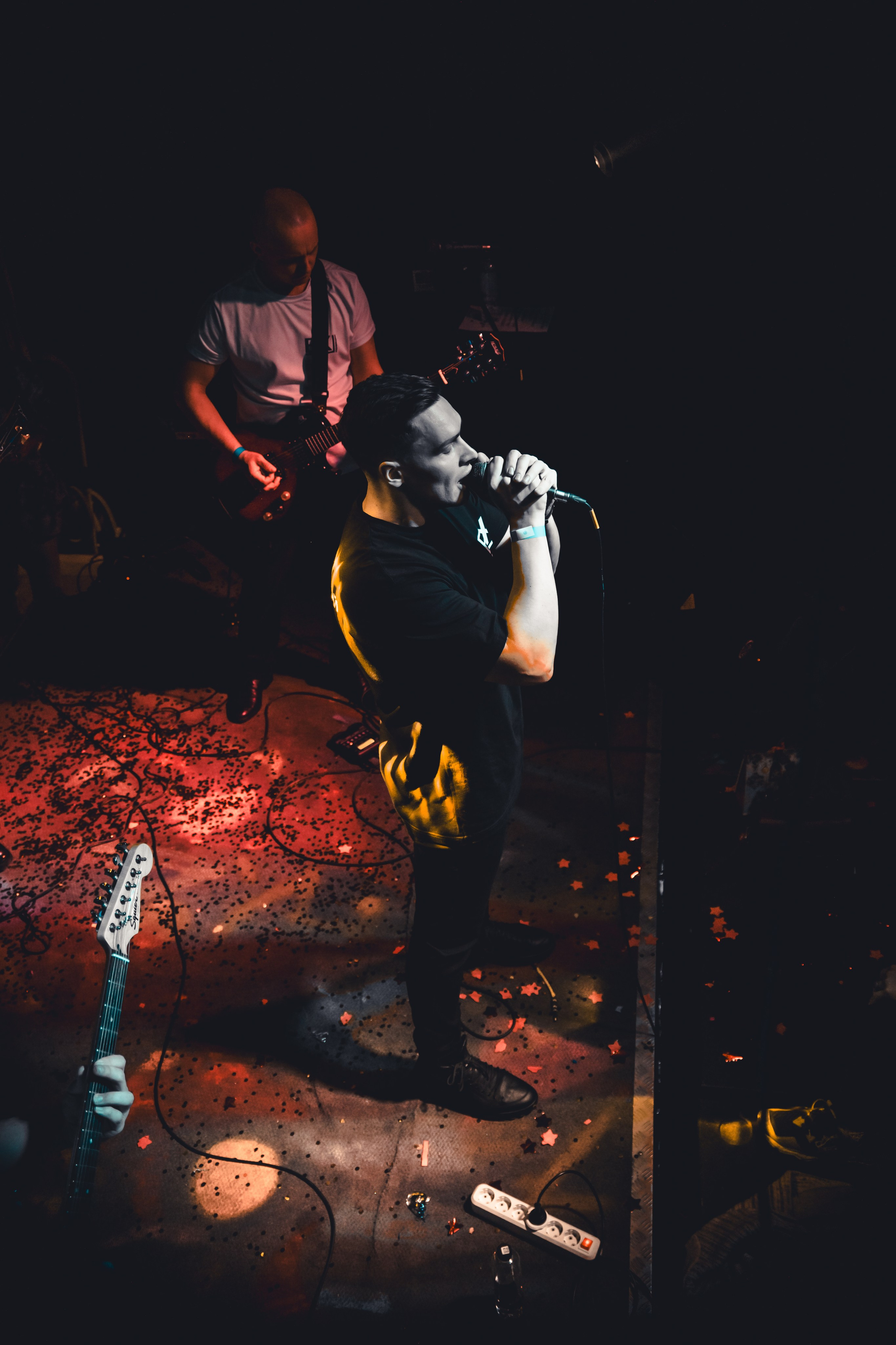 Ex-позиция. Рок-ёлка, клуб-галерея Эрмитаж. 21.12.2024. Фотограф Регина Крикунова г. Красноярск