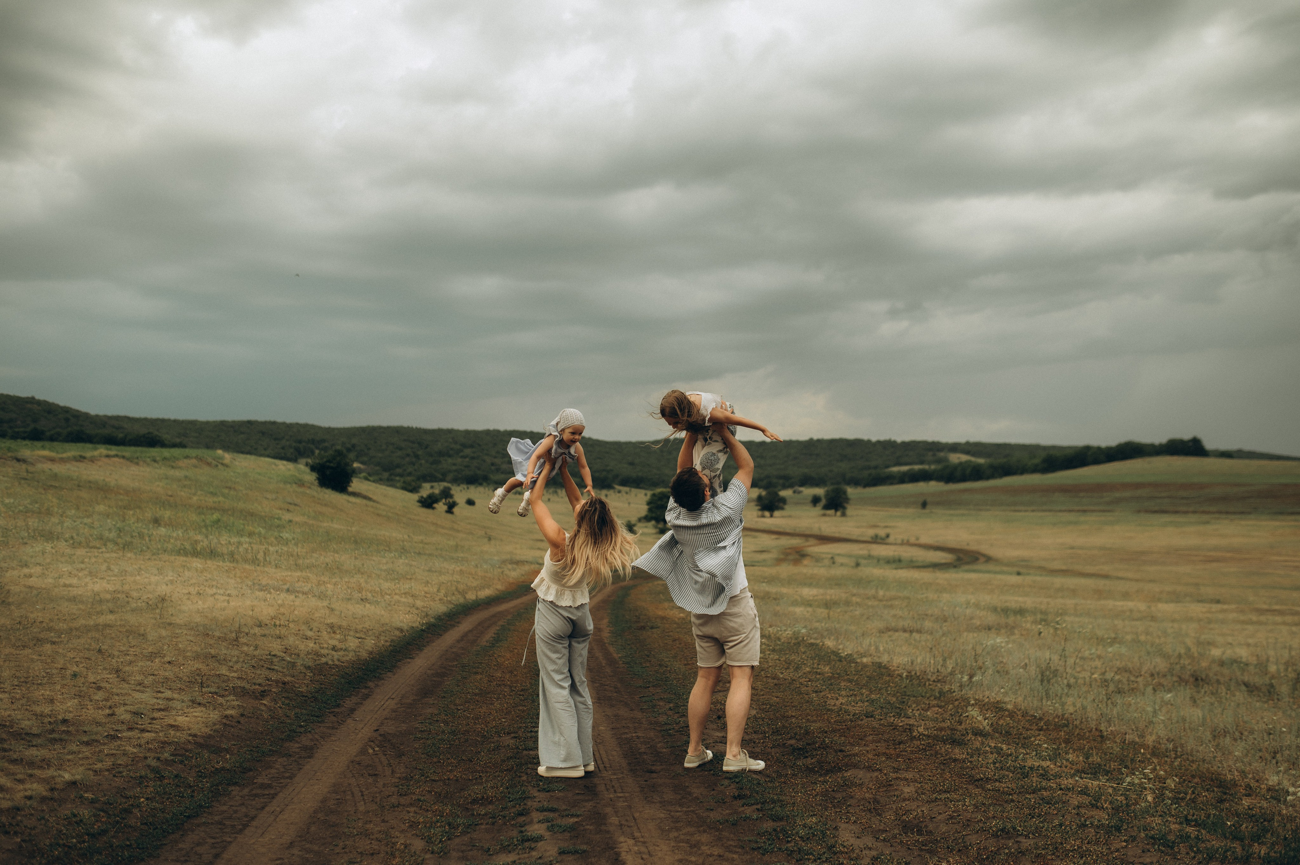 В грозу. Фотограф Быстрова Дарья г. Москва