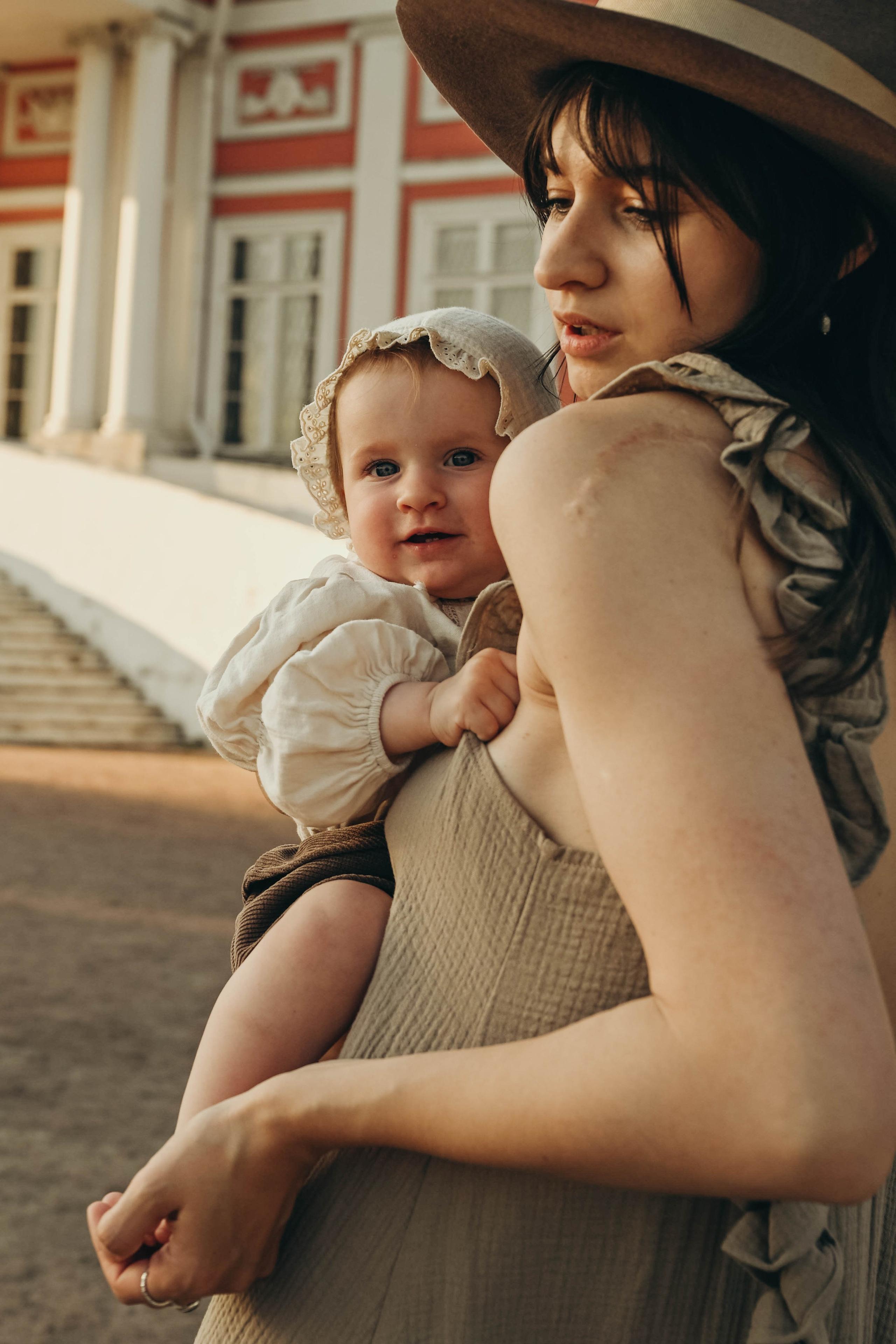 Кусково мама и дочка. Семейный фотограф в Москве Люберцах Ирина Вронская