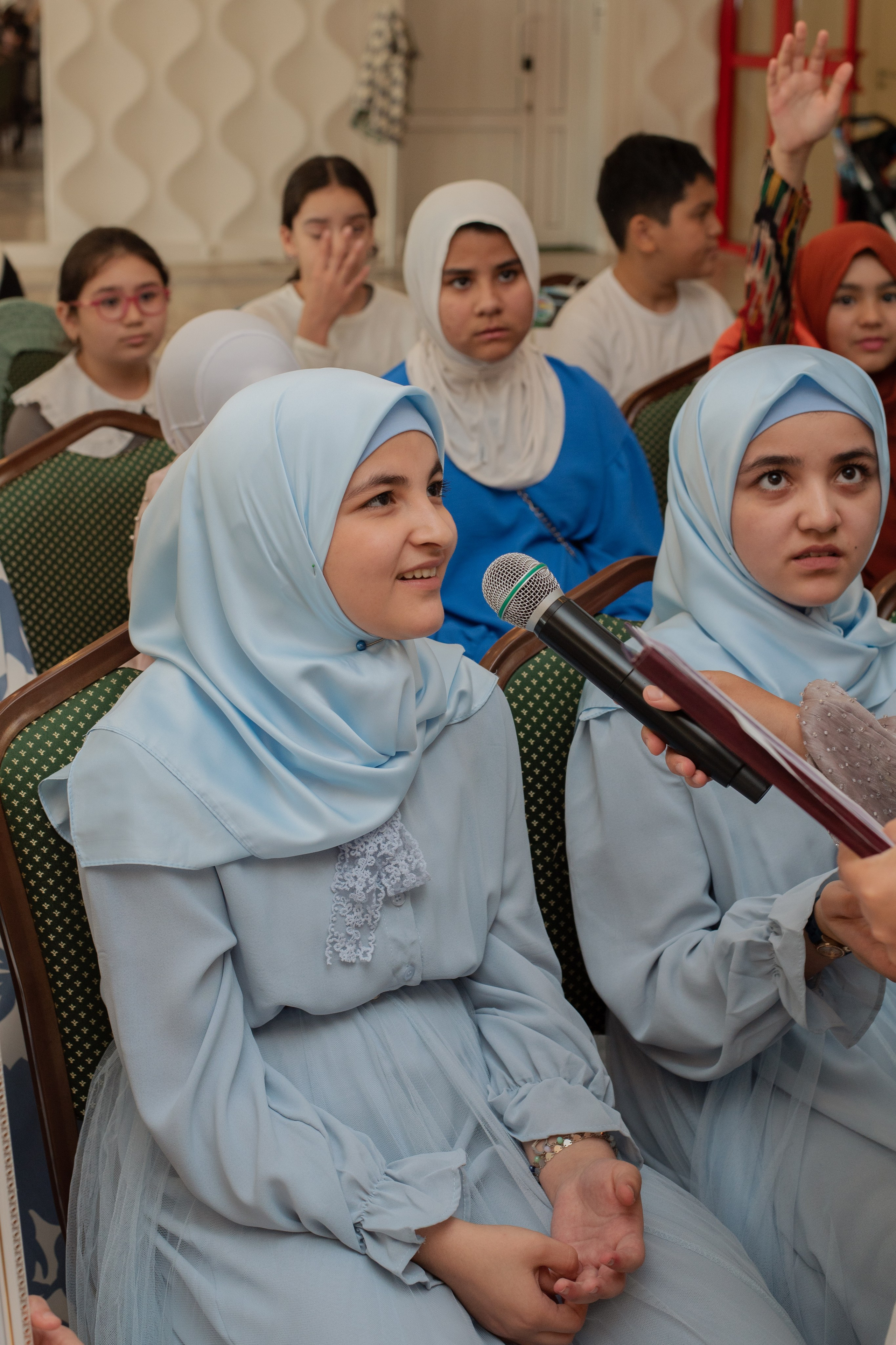 Выпускной в Евразийской женской гуманитарной академии. Лина Курочка — ваш фотограф