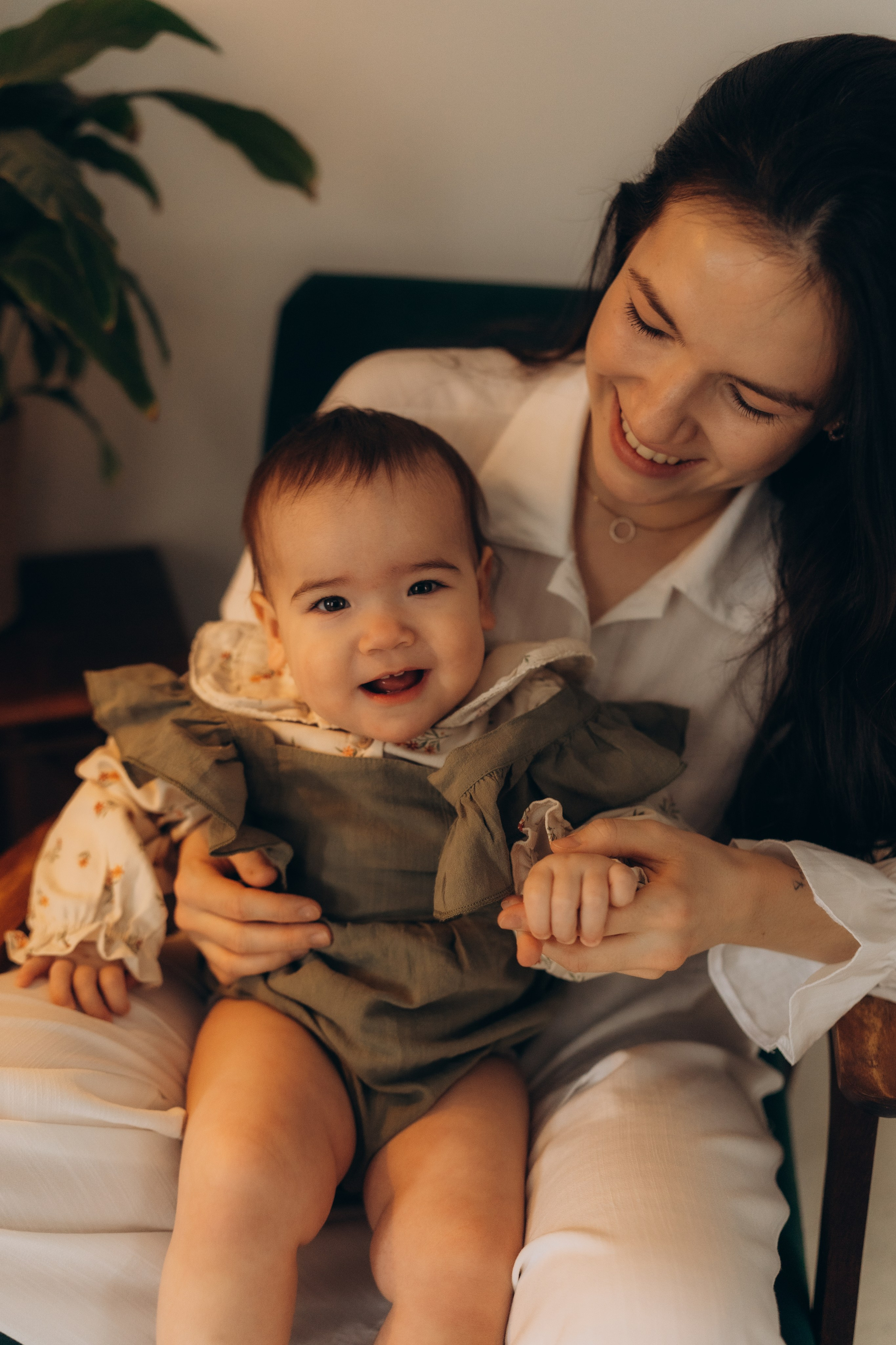Мама с дочкой, банные процедуры. Семейный фотограф в Казани