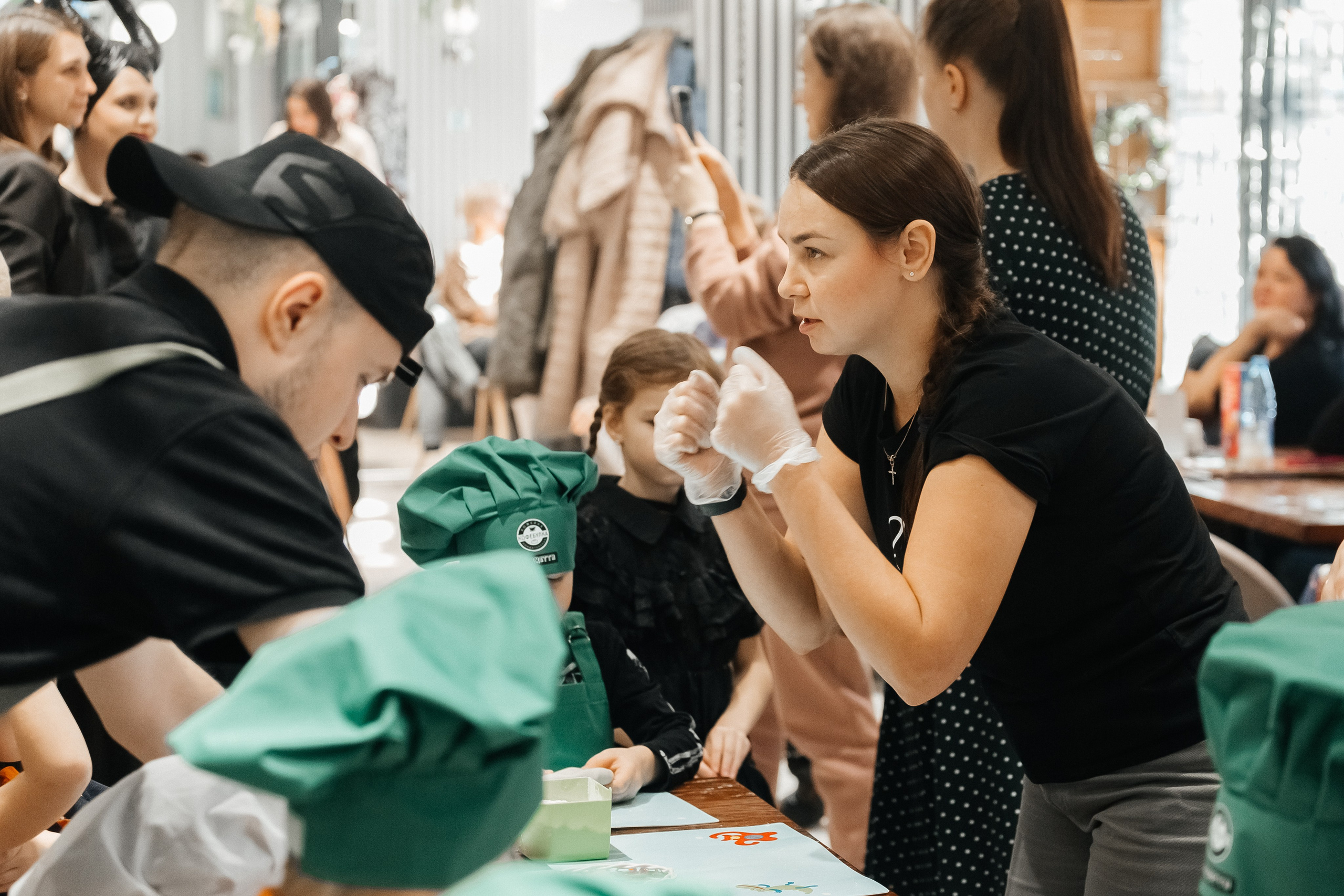 Детский мастер-класс в «Кофебулка». Фотограф Кемерово | Сергей