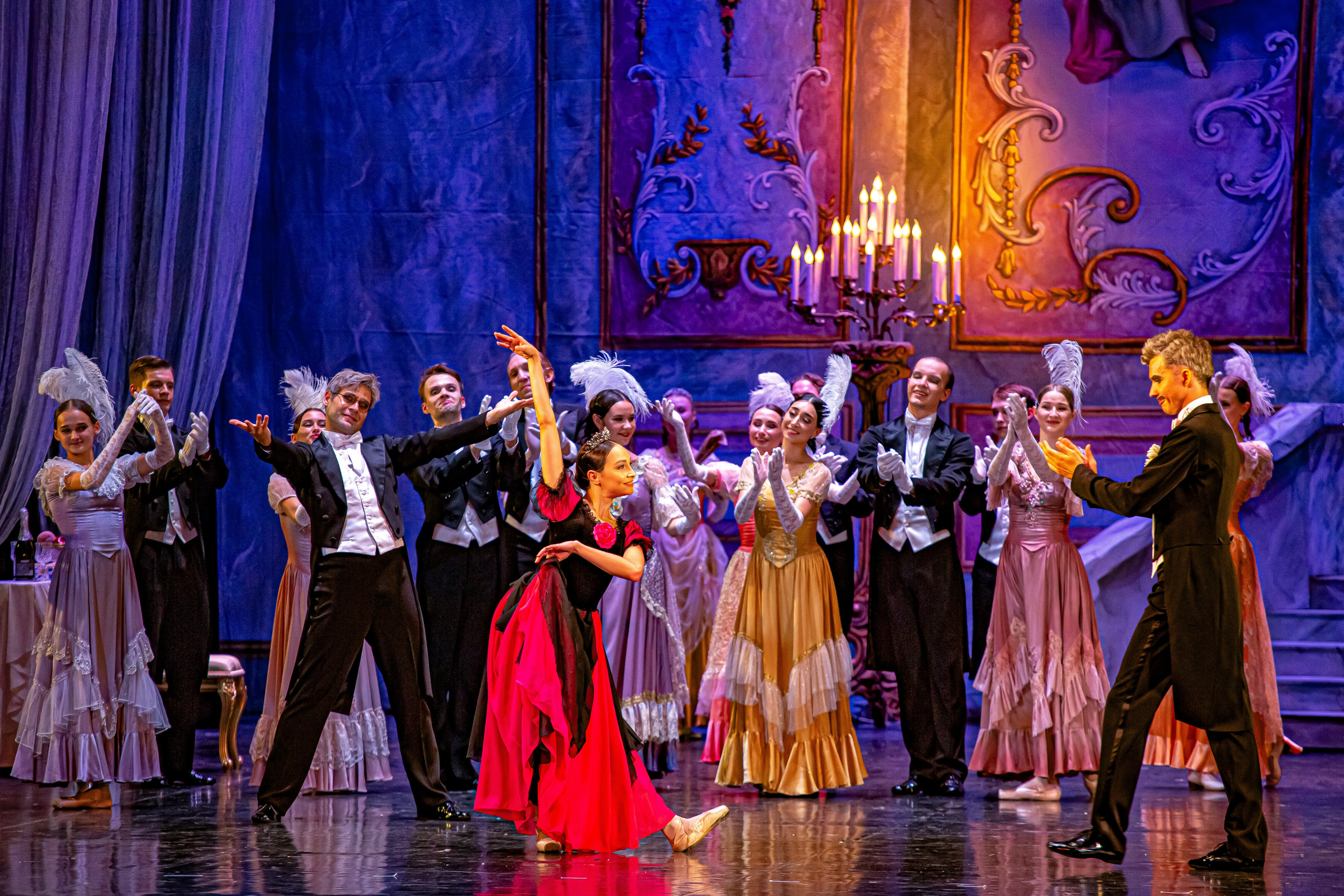 Анюта — спектакль — премьера на сцене Зимнего театра Марийского театра оперы и балета. Фотограф в Сочи Юрий Шептаев