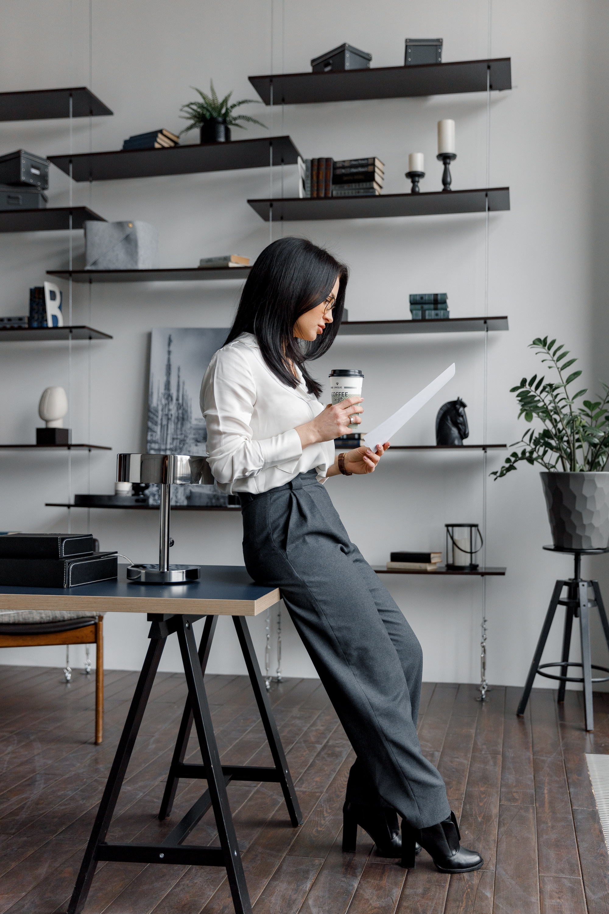 Бизнес портреты женские. Корпоративный и репортажный фотограф Москва