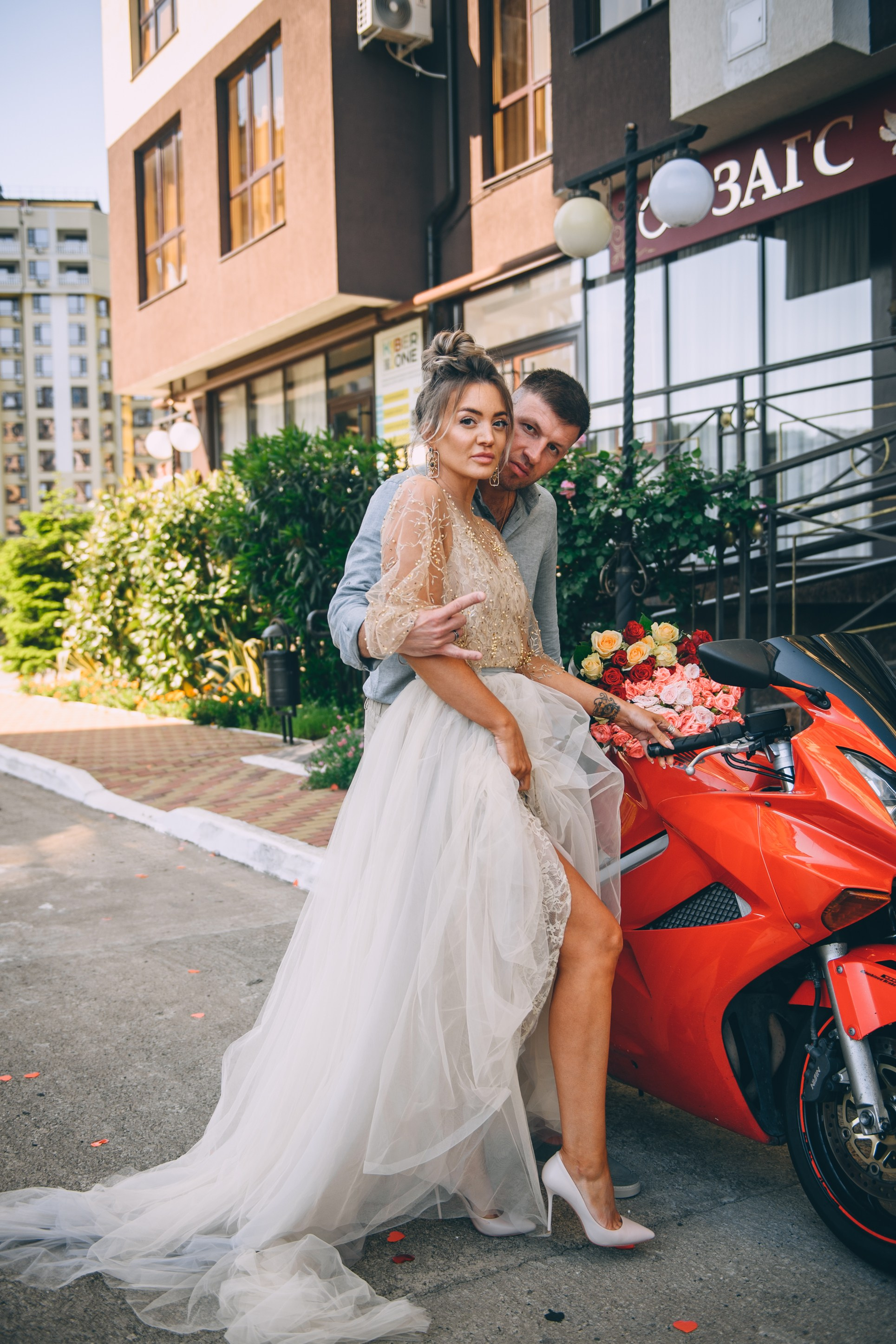 Стильные, красивые, влюбленные и Сочи. Свадебный и семейный фотограф София Невская