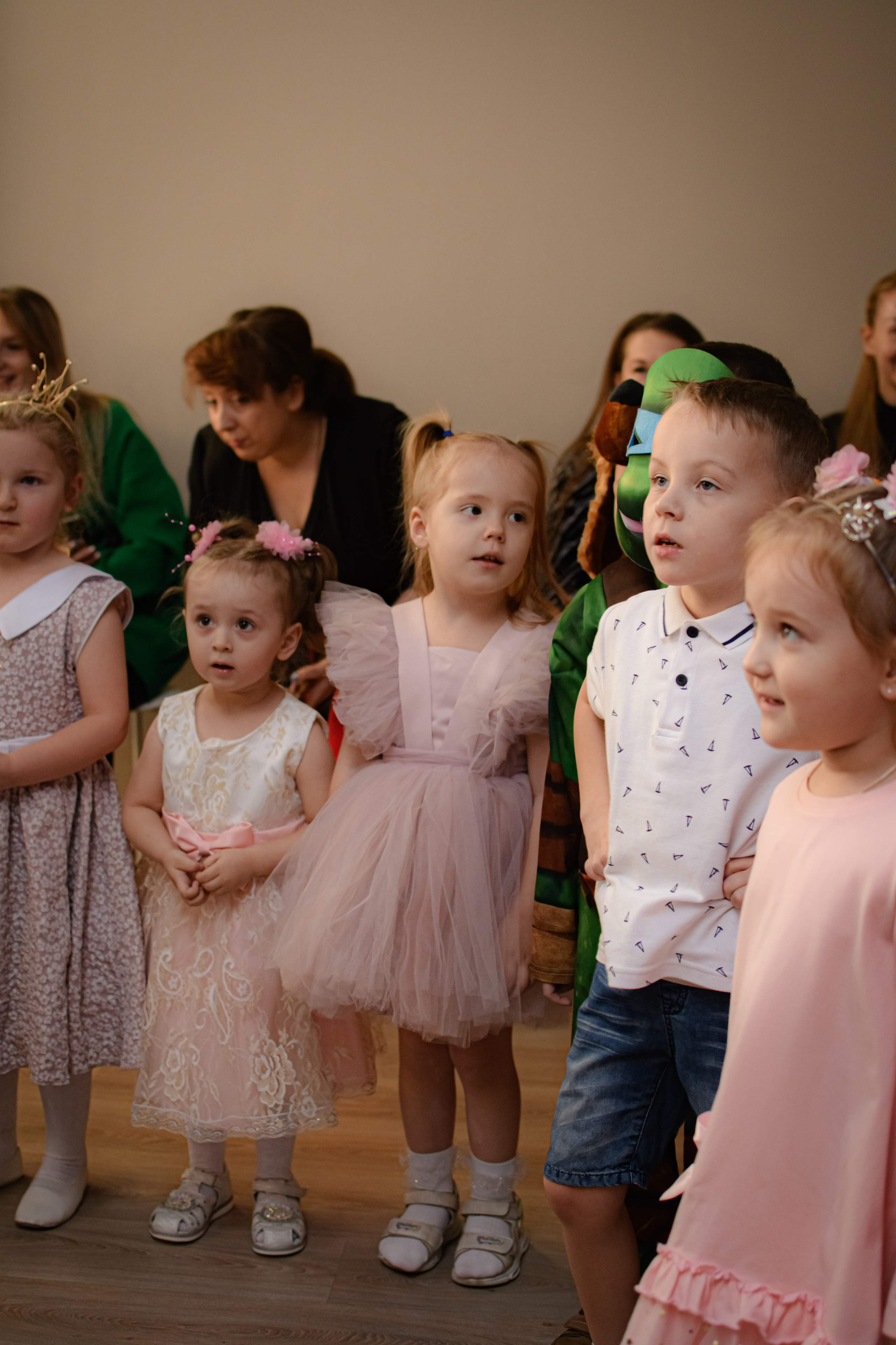 HAPPY NEW YEAR. Photokarish