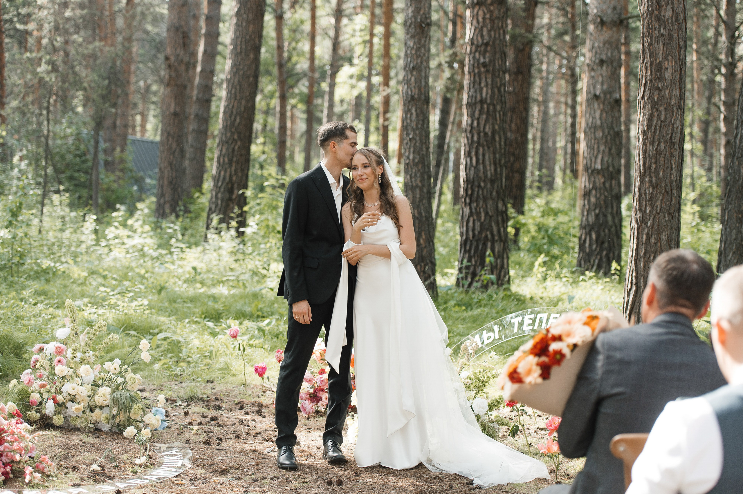 Вот такая заварушка. Свадебный фотограф Саша Базенко