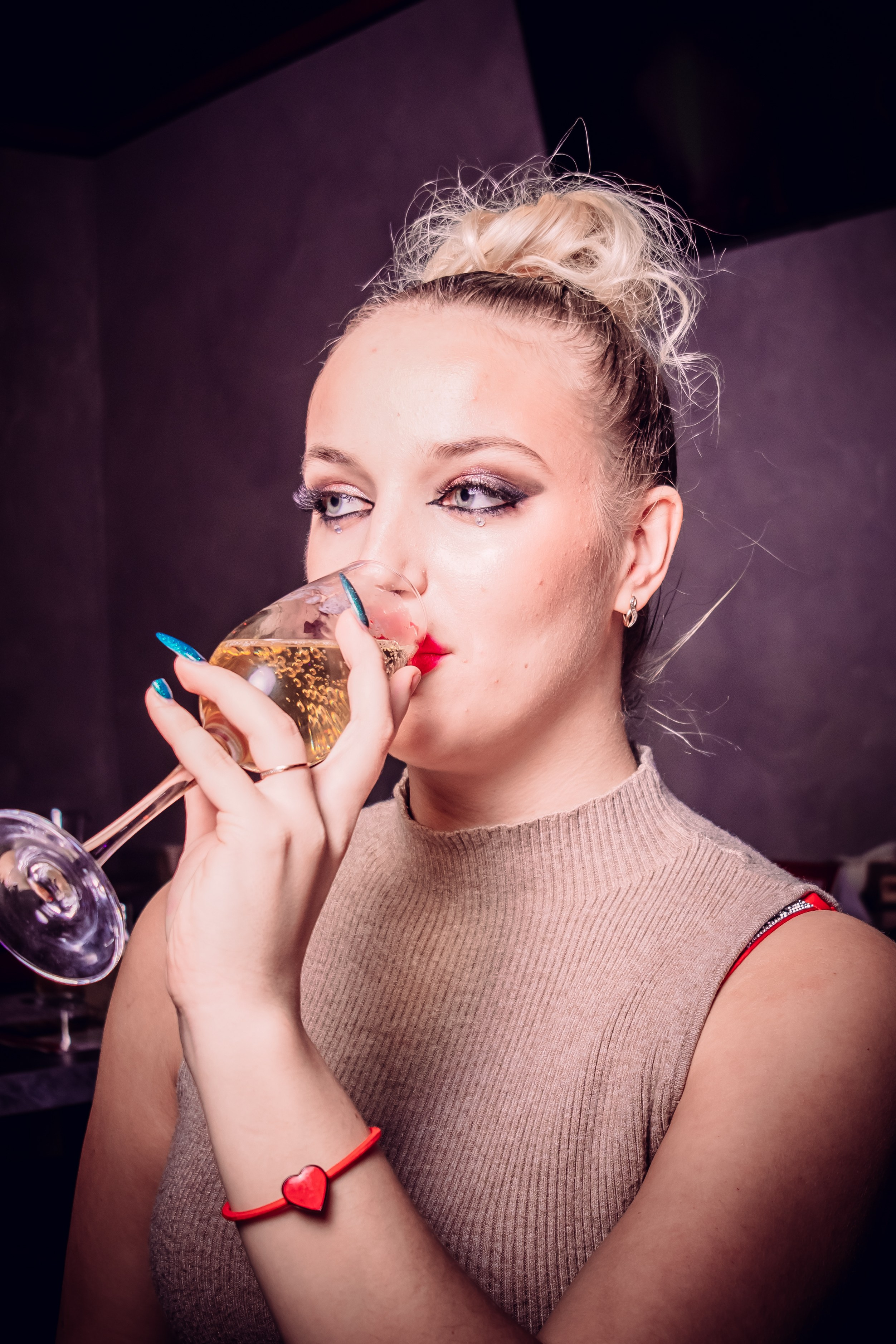 ONE BAR. NIGHT VISION ФОТОГРАФЫ И ВИДЕОГРАФЫ СПБ