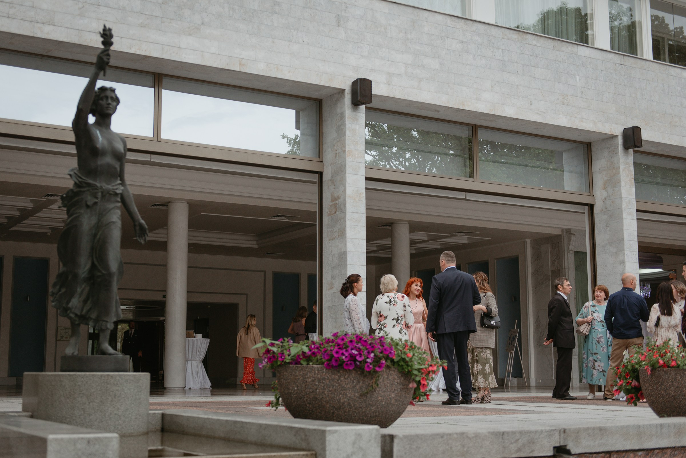 выездная регистрация в резиденции К2