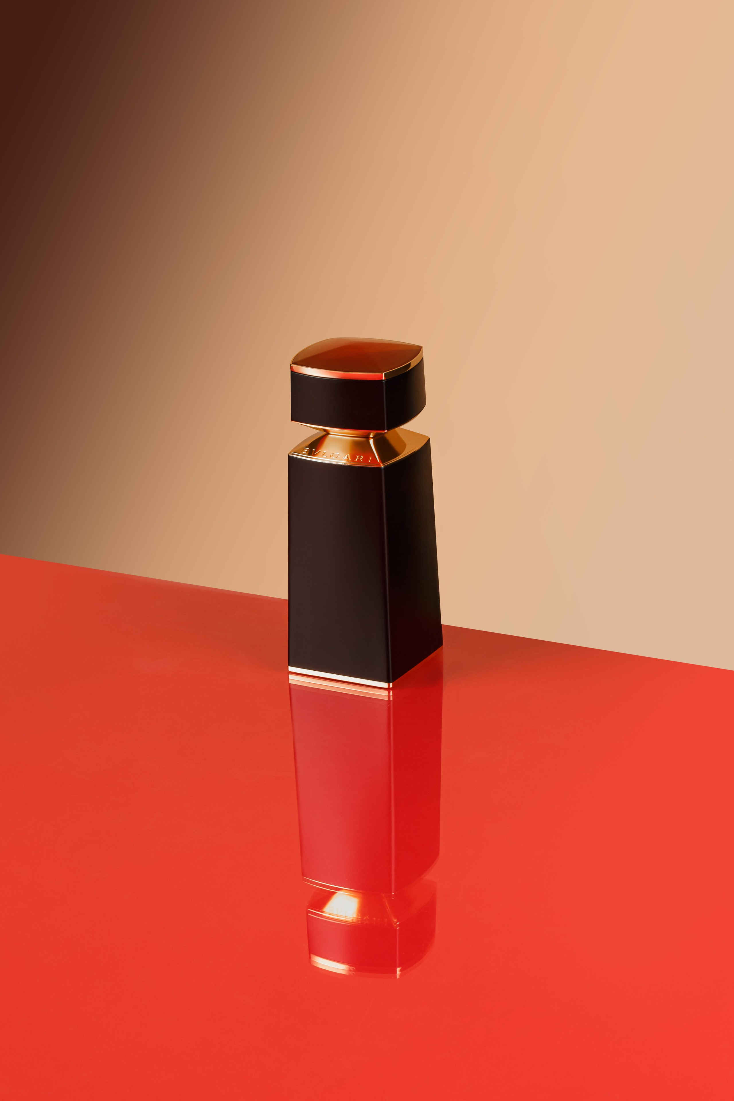 Художественная обработка парфюмов | Студия SVITHART