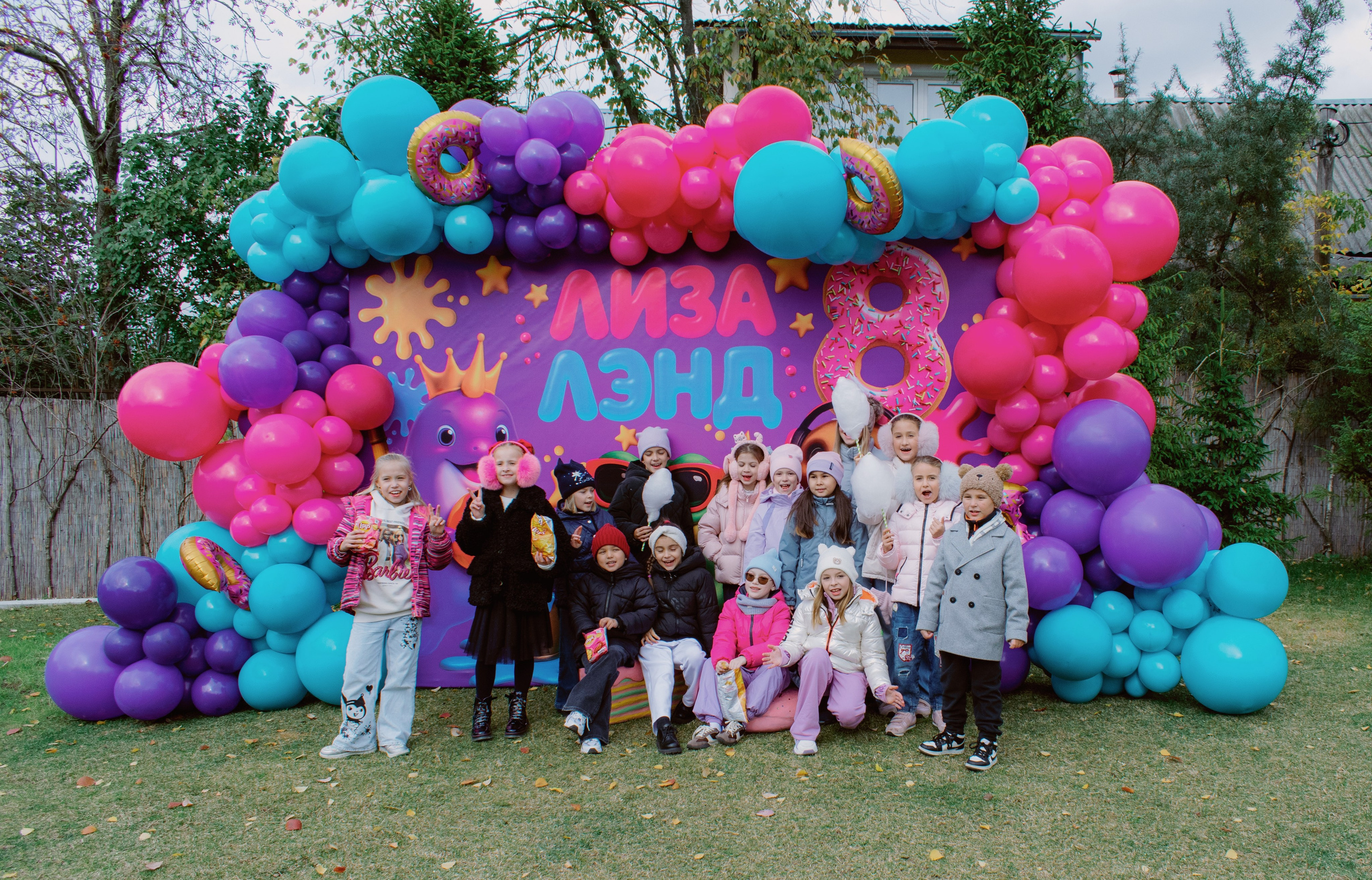 Лиза 8 лет. Поставщики эмоций