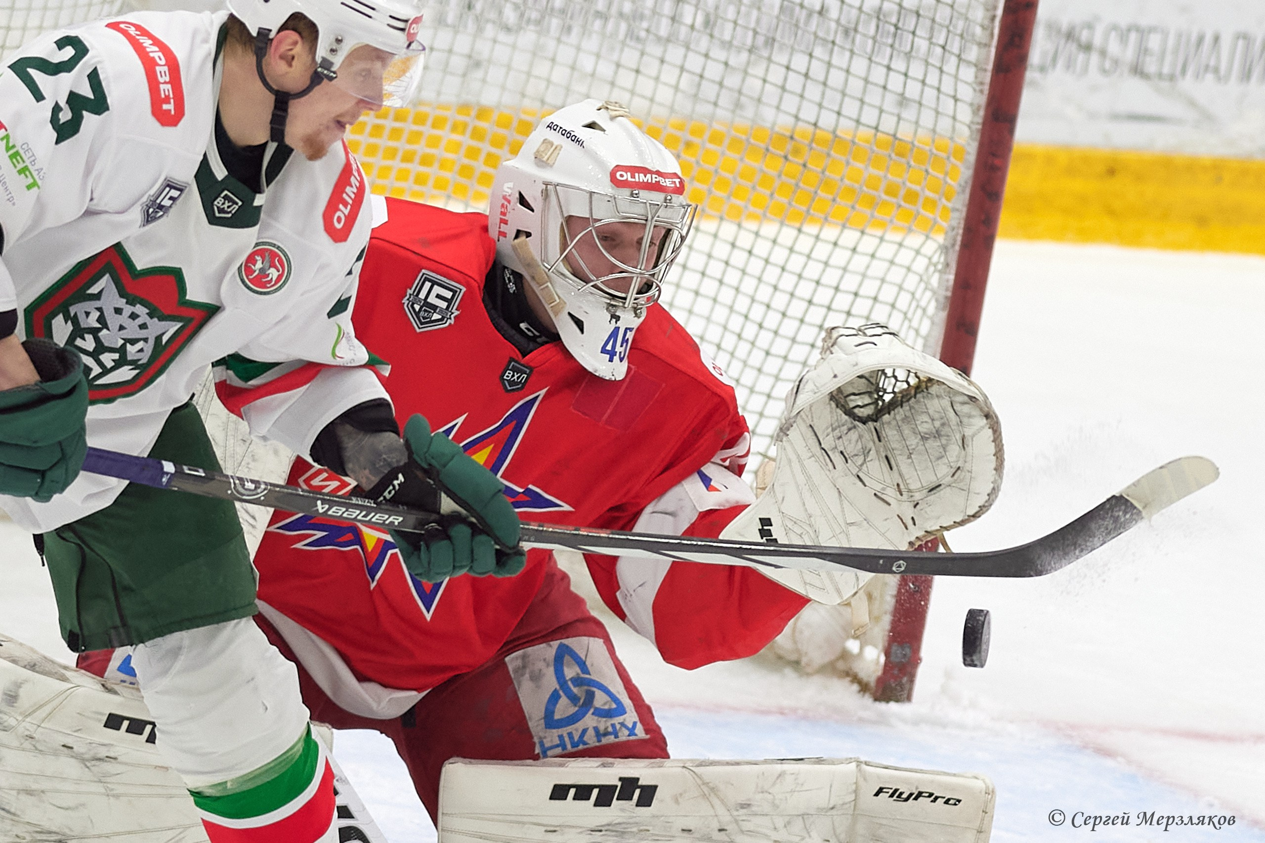 Хоккей. OLIMPBET Чемпионат России — ВХЛ Ижсталь — Барс. Спортивный репортажный фотограф в Ижевске Сергей Мерзляков