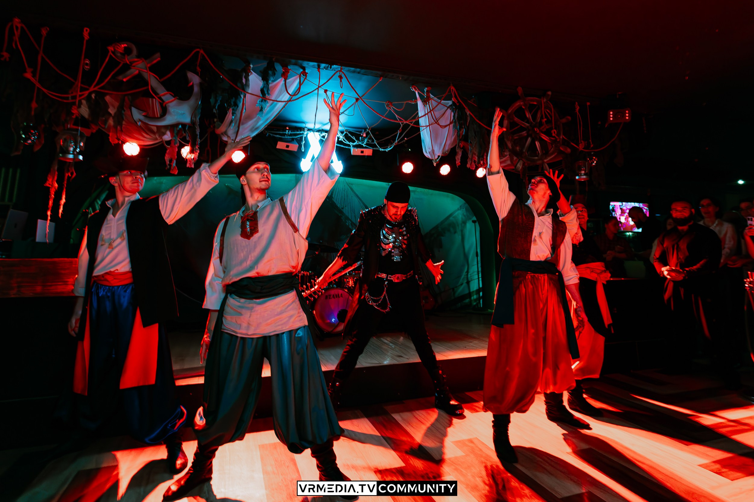 Ресторан «Мюнхен»: Часть команды — часть корабля