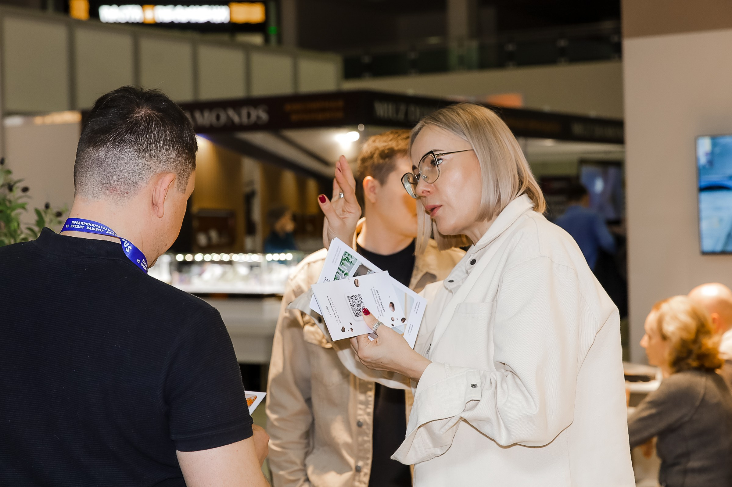 VERSOUS. ЭКСПОЦЕНТР. ЗДРАСТЕ. Фотограф в Москве Ольга Колесникова