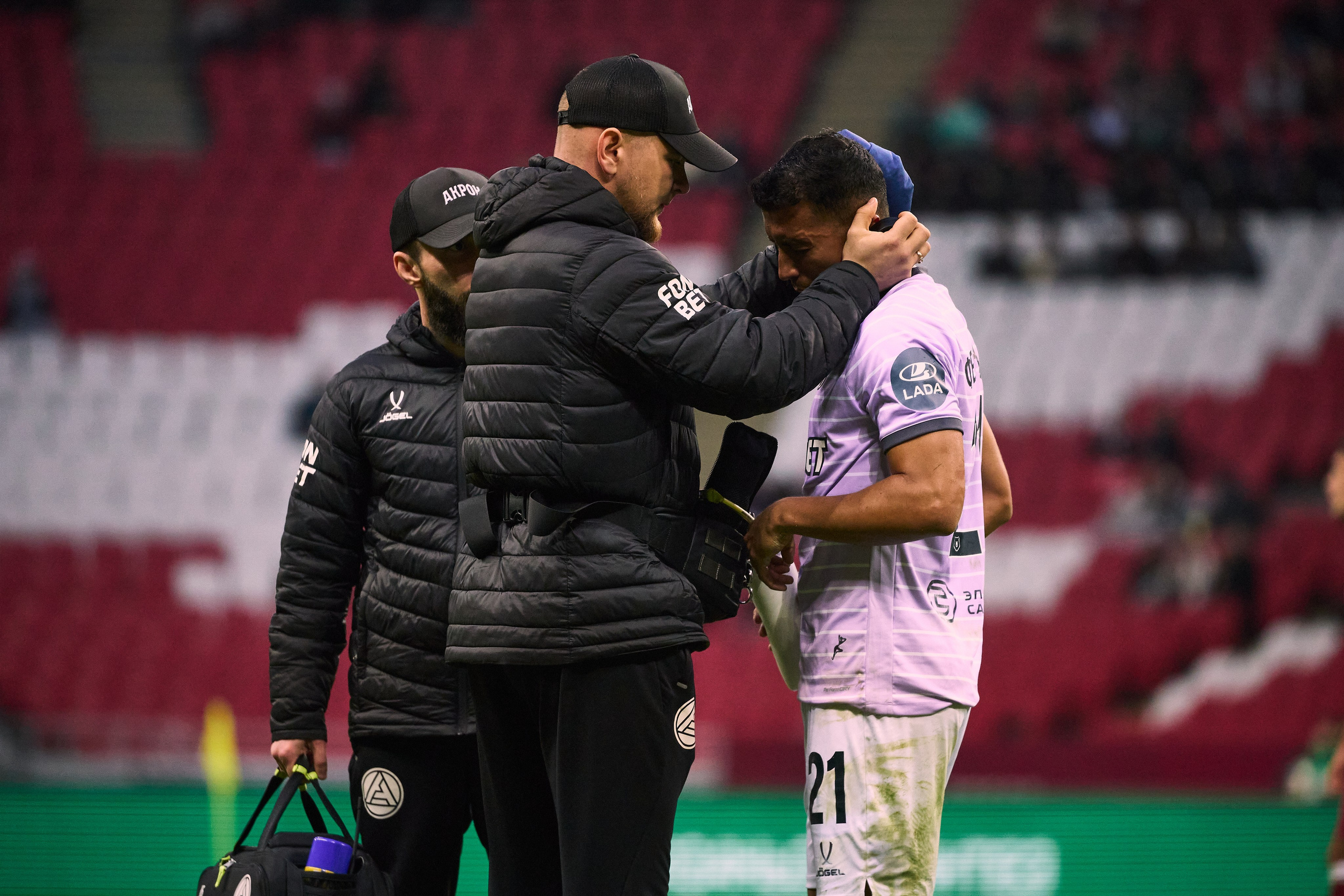 Футбольный матч Рубин — Акрон. Simpleand1