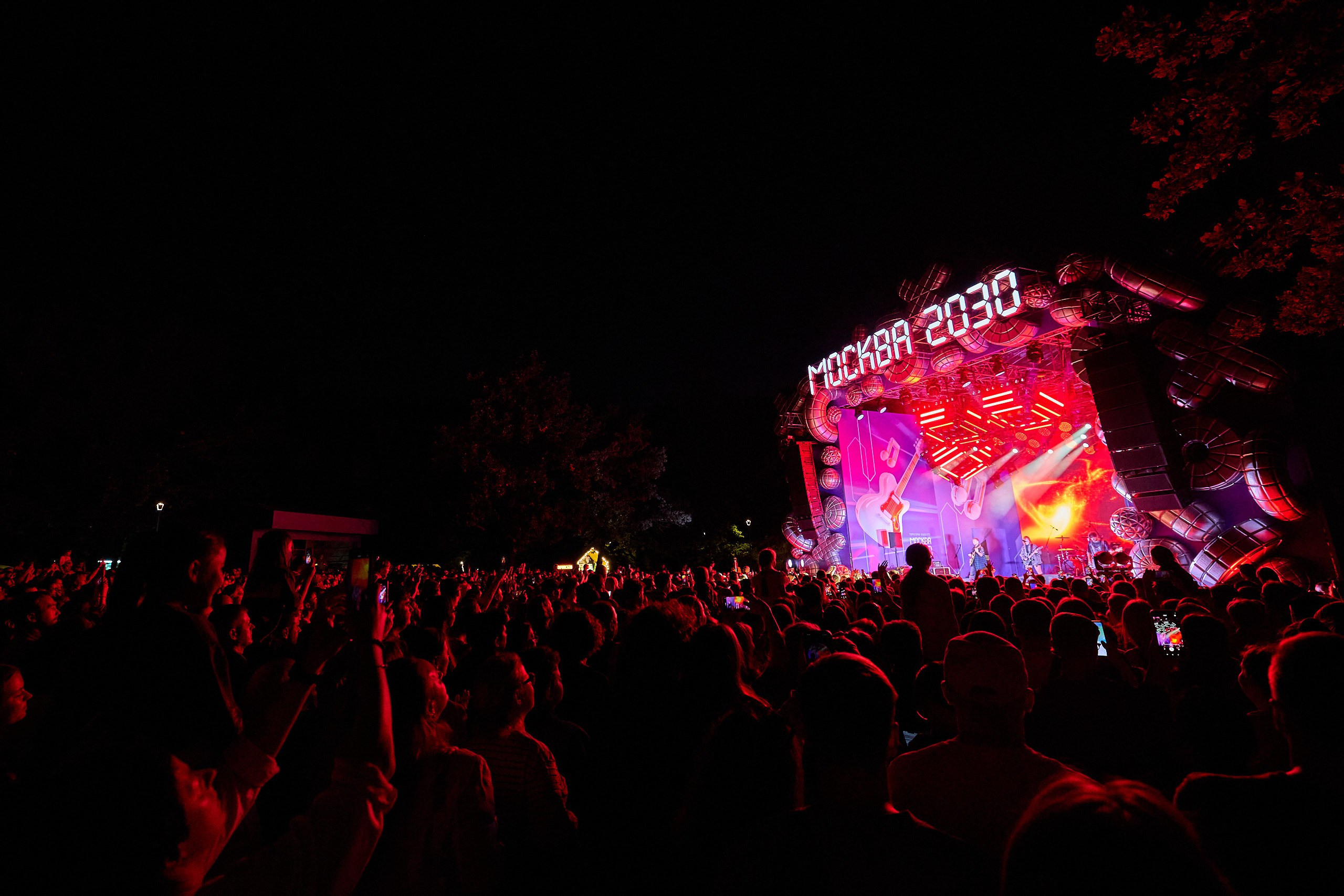 Проект Москва 2030. Репортажный фотограф в Москве, Сочи и Санкт-Петербурге