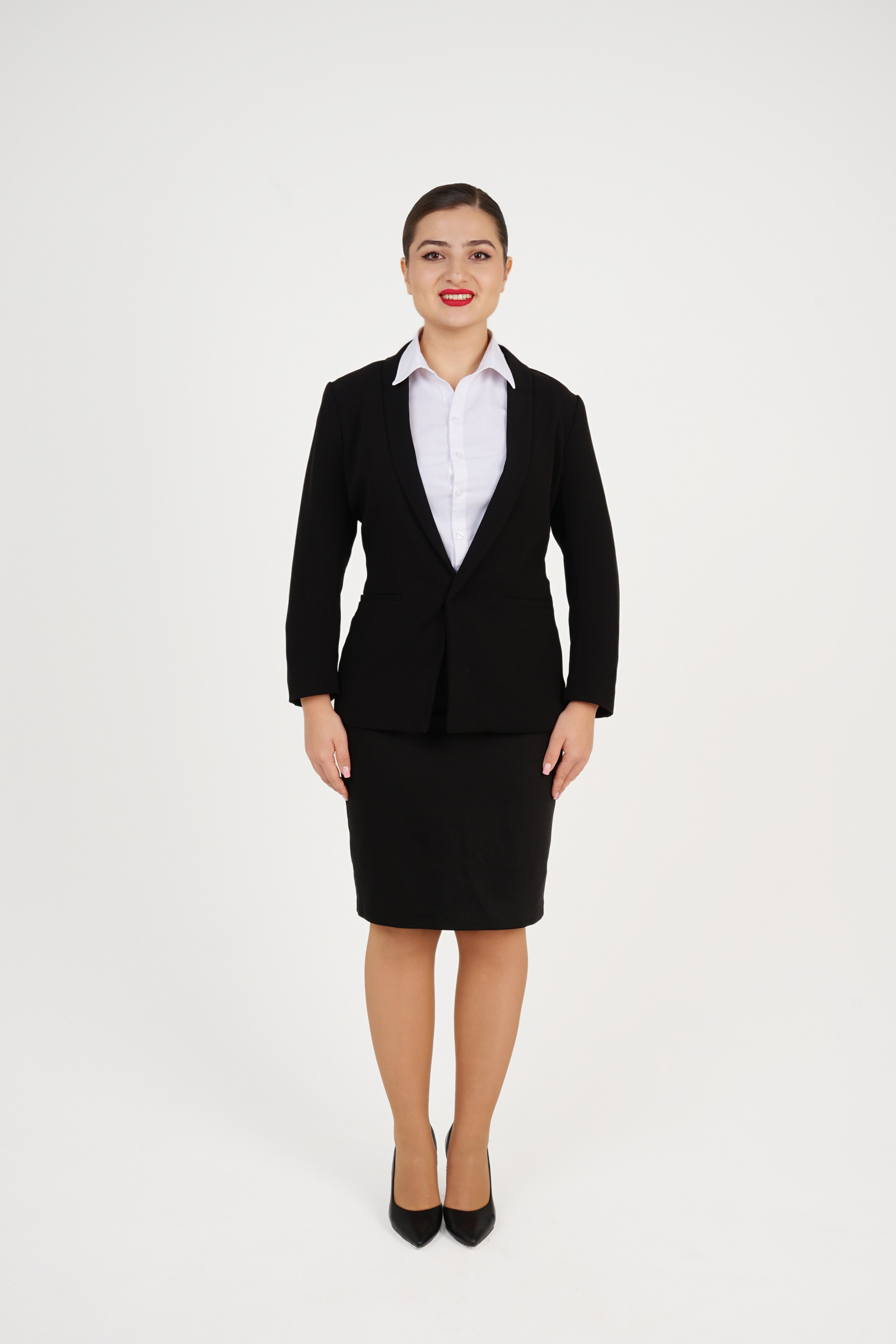 Съёмка для резюме Emirates / Etihad и др. Женский фотограф в Химках Алёна Ленёва