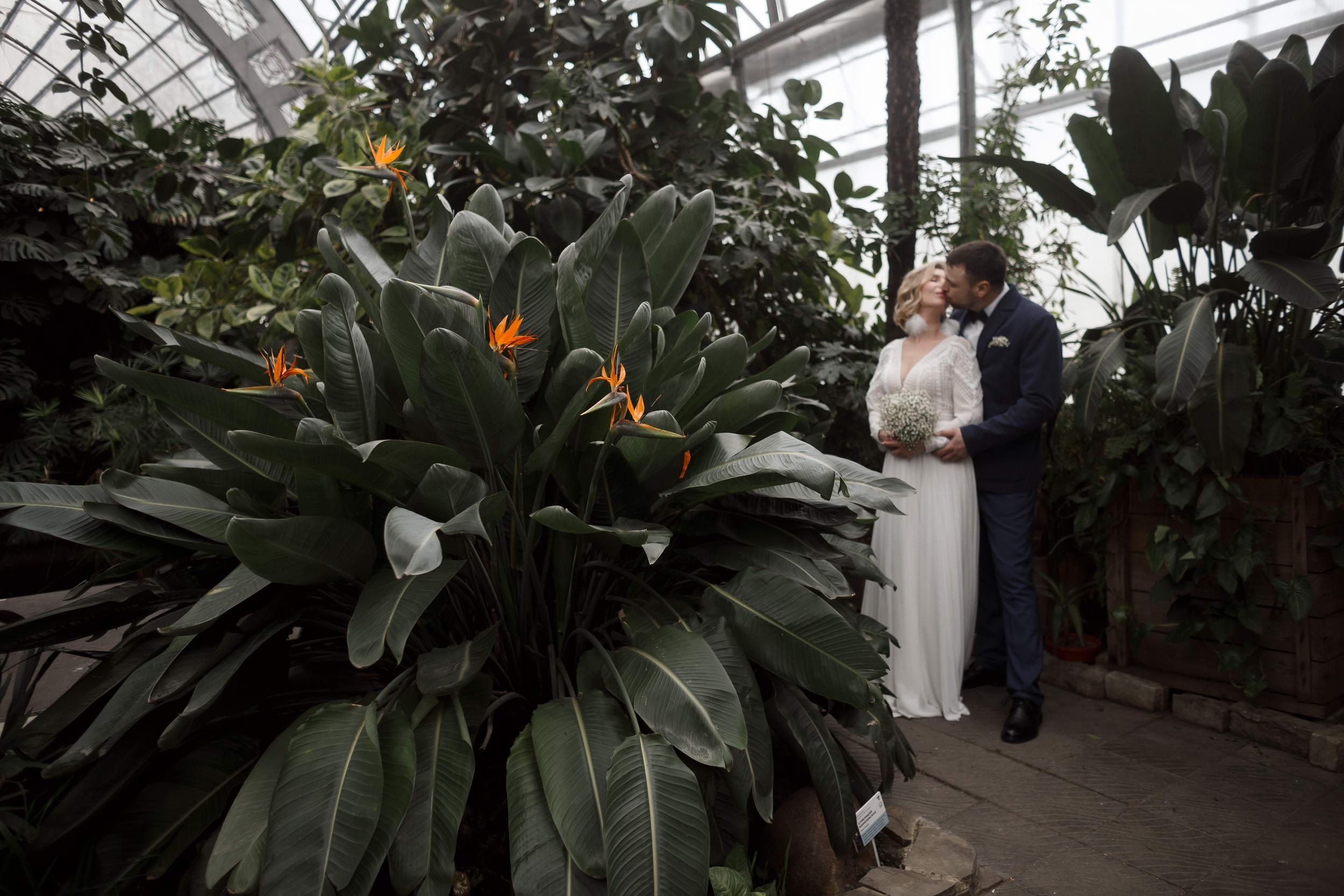 Свадьба в ЗАГСе Калининского района. Свадебный фотограф Игорь Брундасов 8PHOTO на свадьбу венчание загс СПб