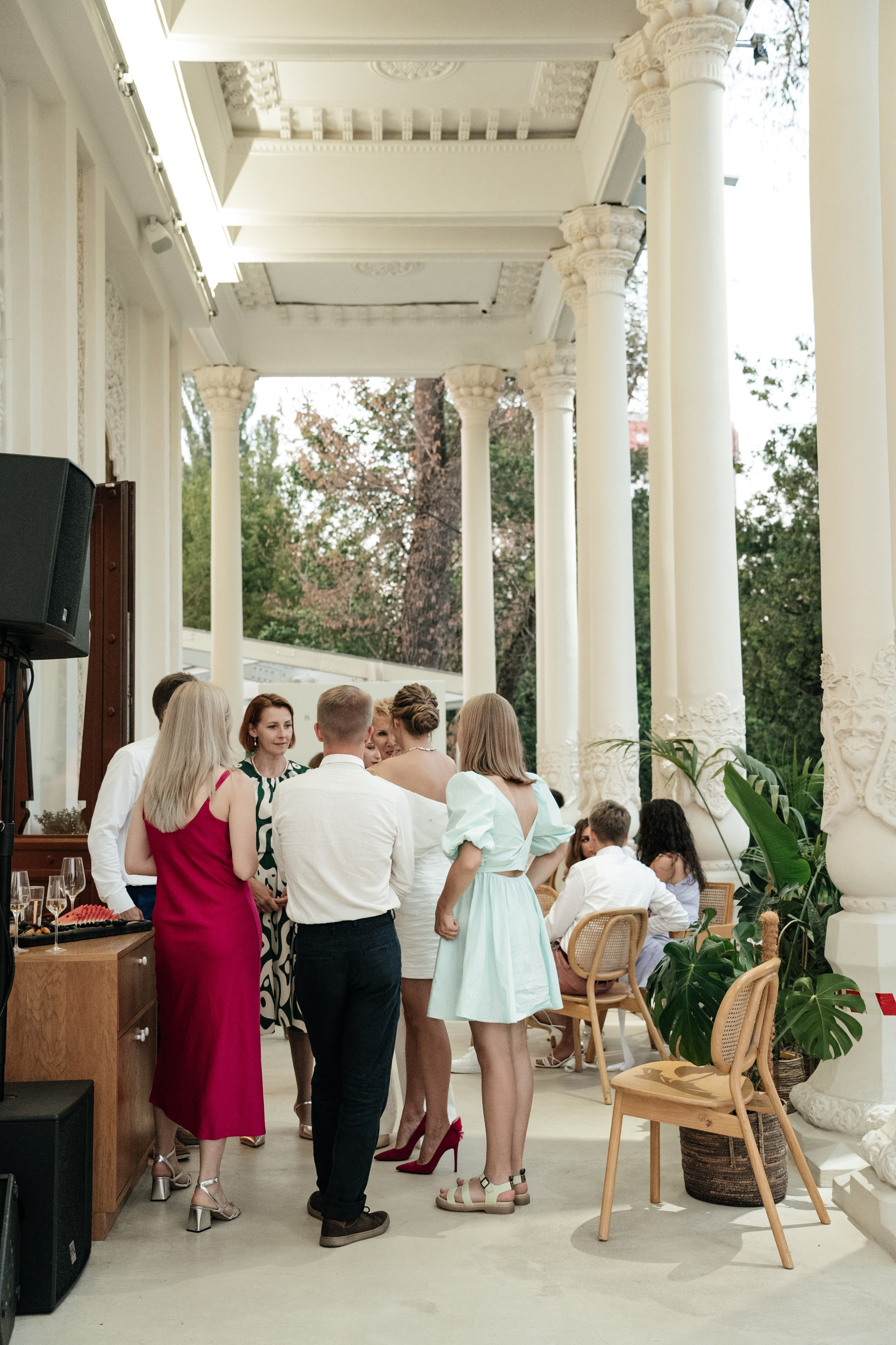 Ресторан Домик в саду, ВДНХ. Свадебный фотограф Москва Александра Аверкова