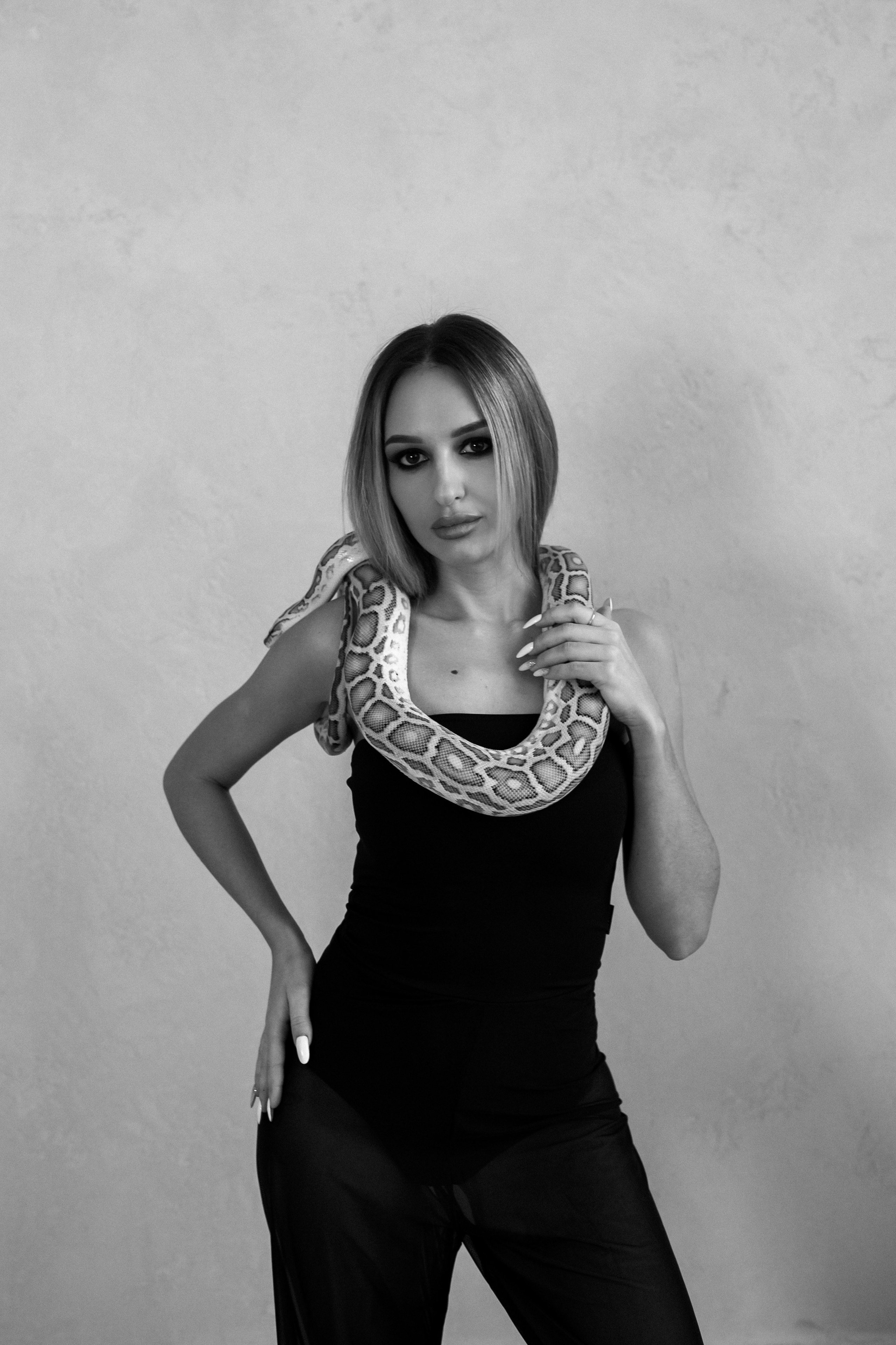 Фотосессии со змеей. Свадебный фотограф в Москве и Твери