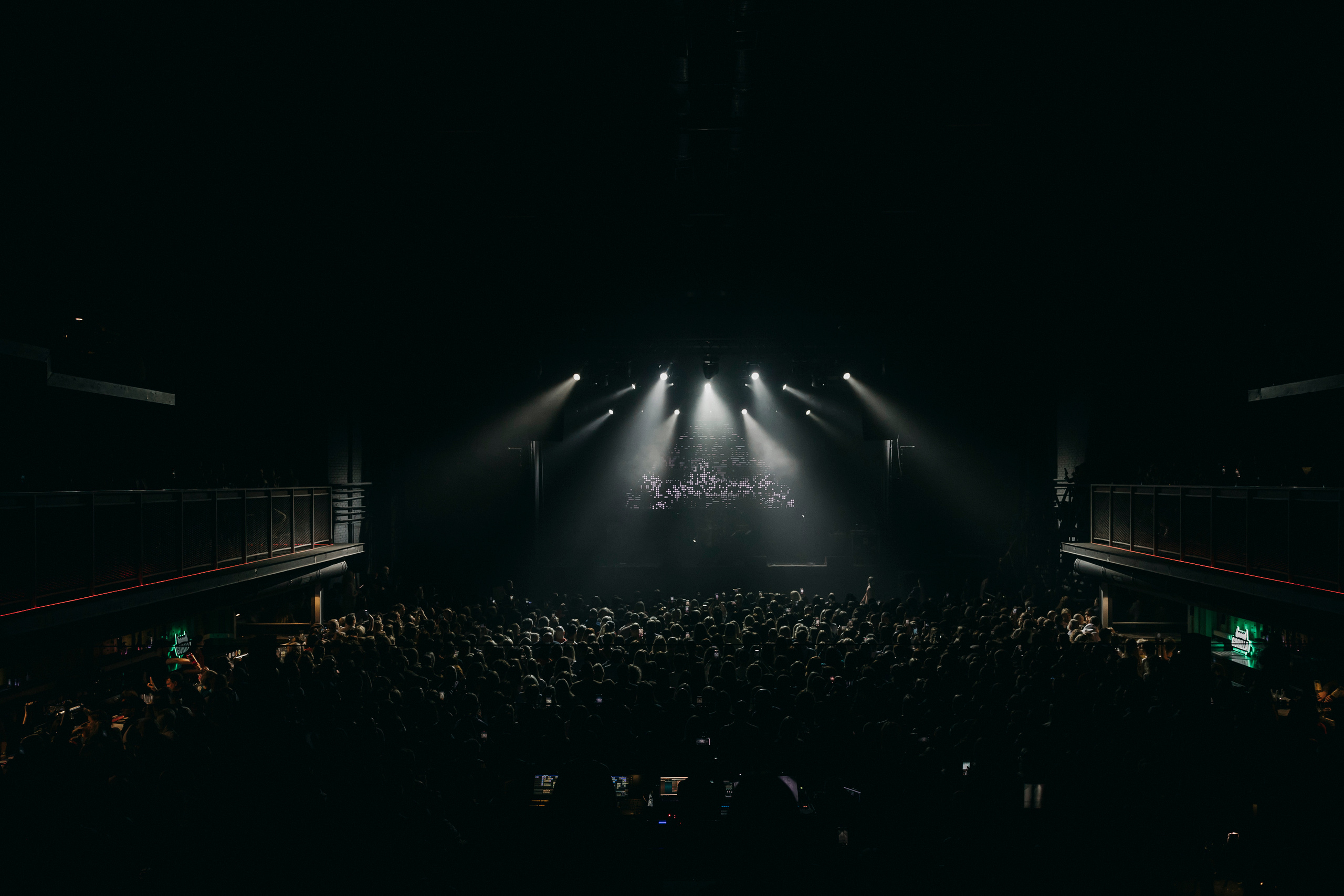 «A-Studio» 1930 club, Moscow. «Птичка на проводе»: информационный портал в Москве
